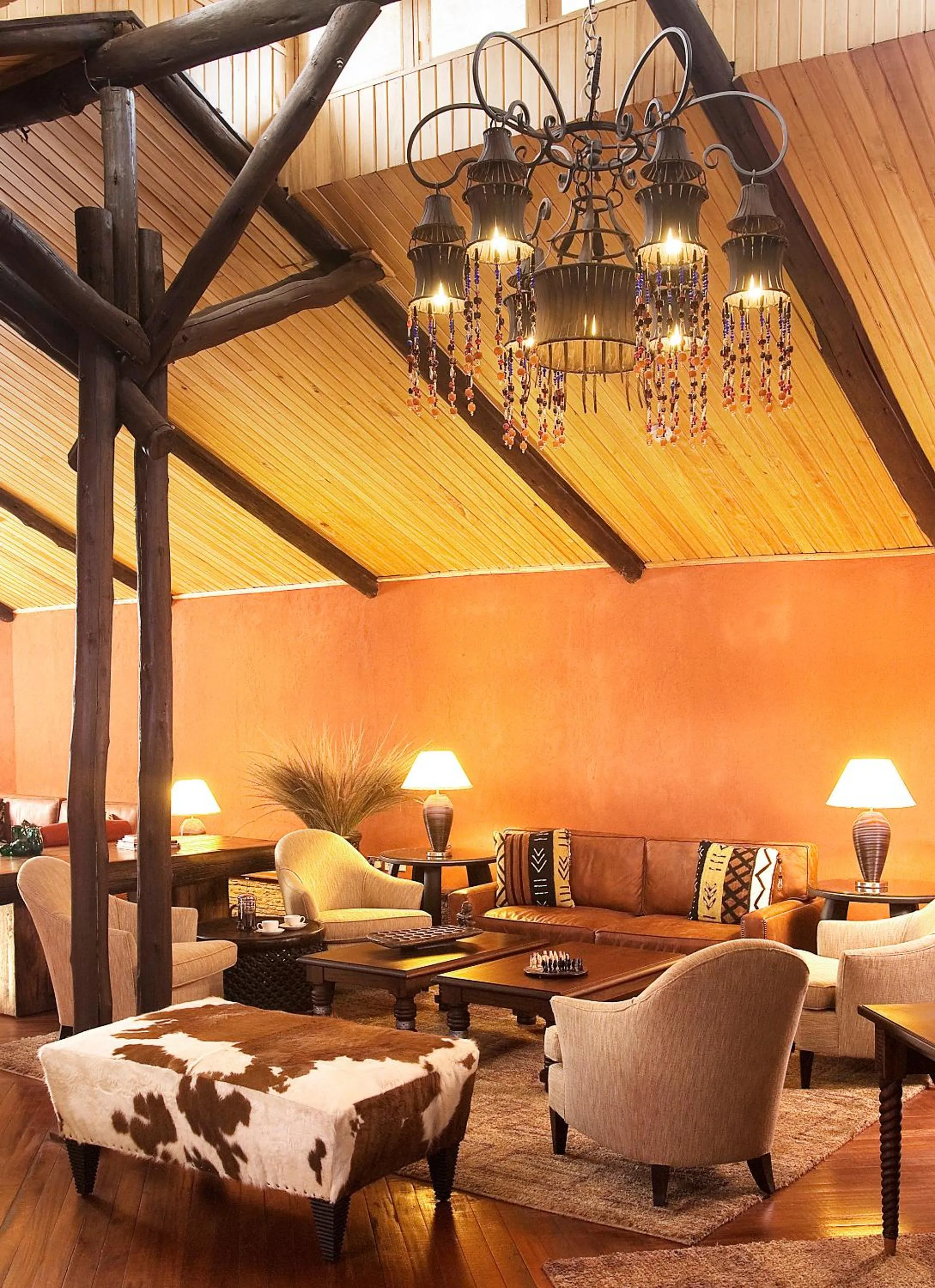 Lounge or bar in Fairmont Mara Safari Club