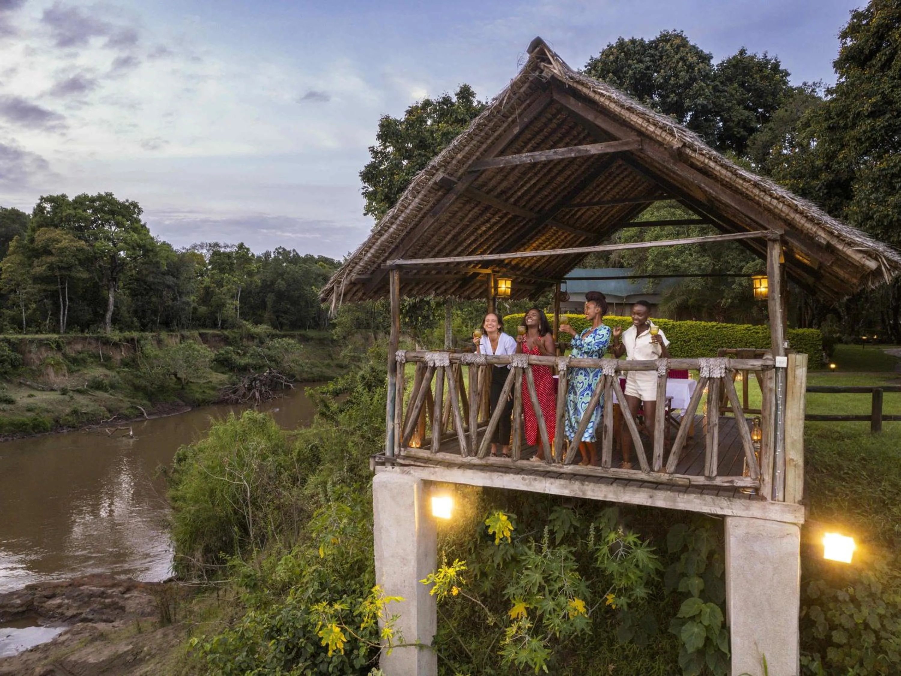 Lounge or bar in Fairmont Mara Safari Club