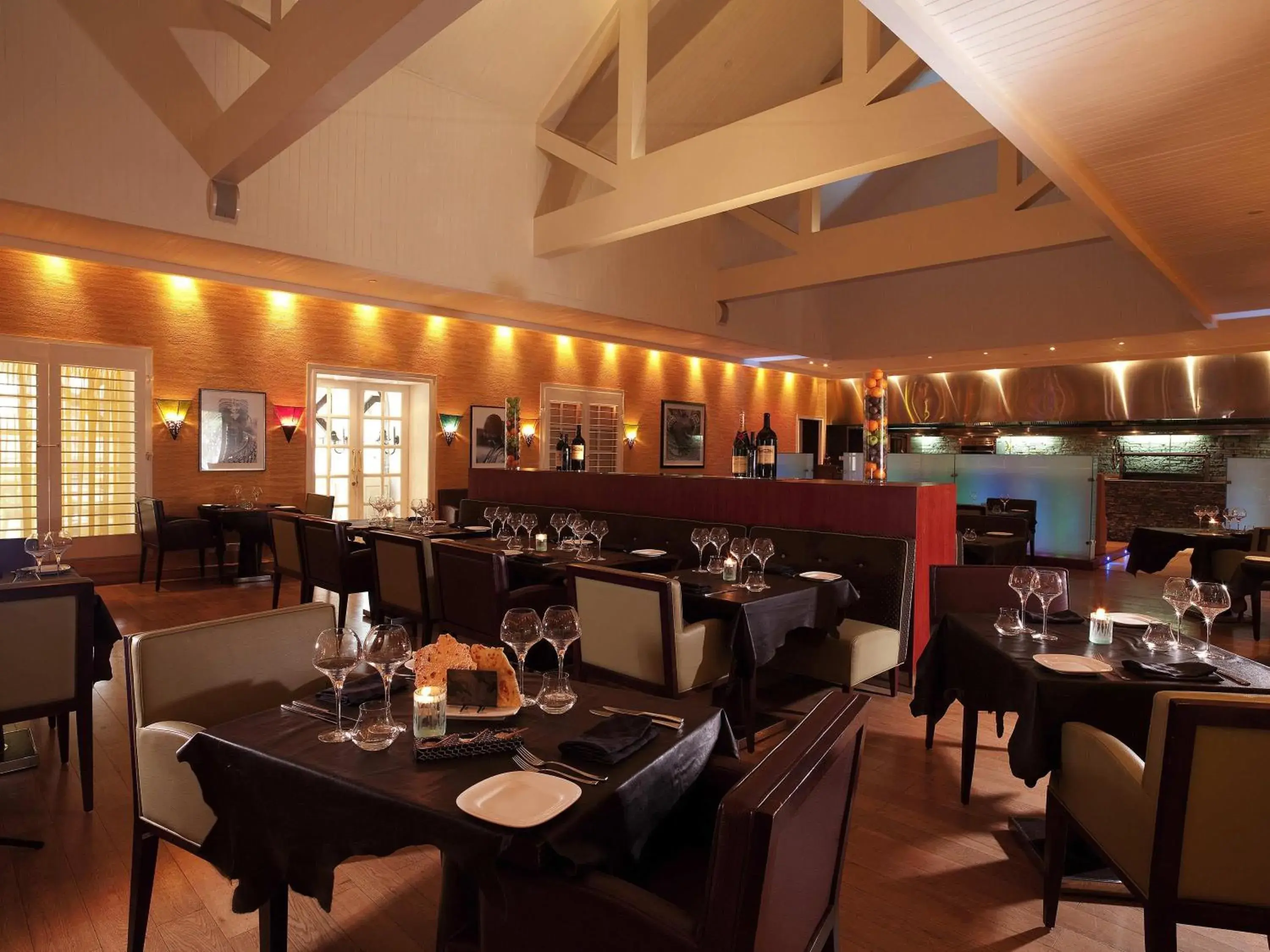 Restaurant/places to eat in Fairmont The Norfolk Restaurant/places to eat in Fairmont The Norfolk