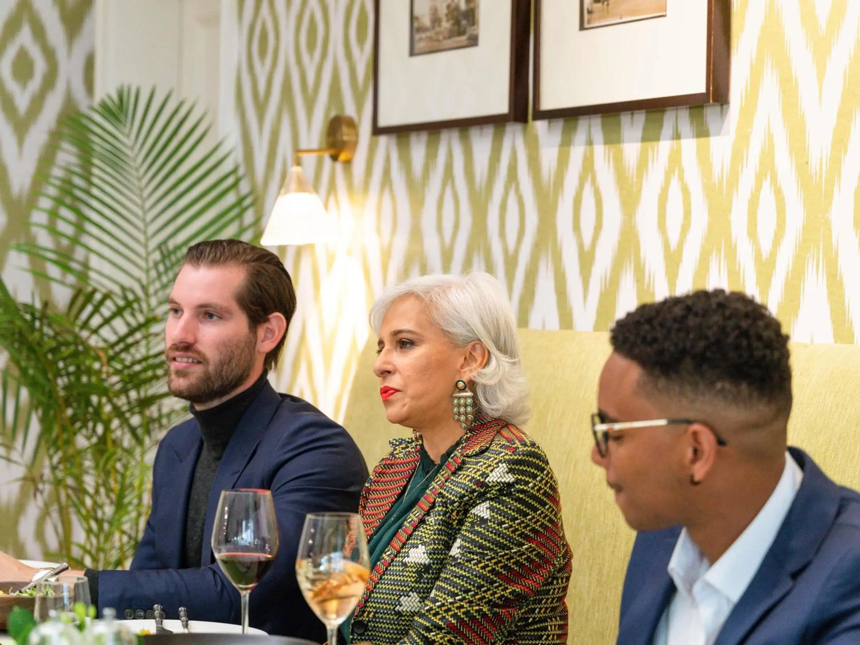 Restaurant/places to eat in Fairmont The Norfolk Restaurant/places to eat in Fairmont The Norfolk