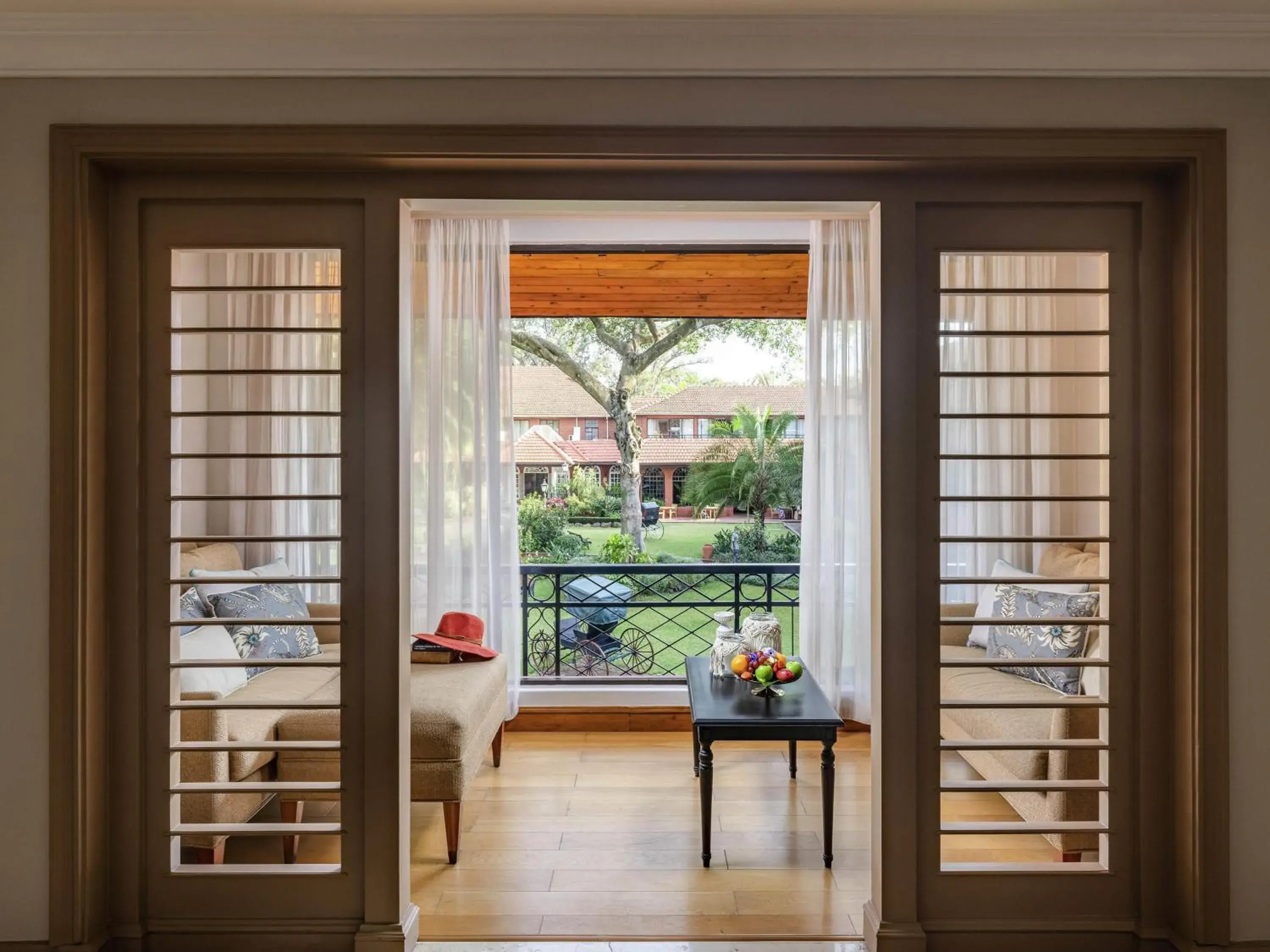 Bedroom in Fairmont The Norfolk Bedroom in Fairmont The Norfolk