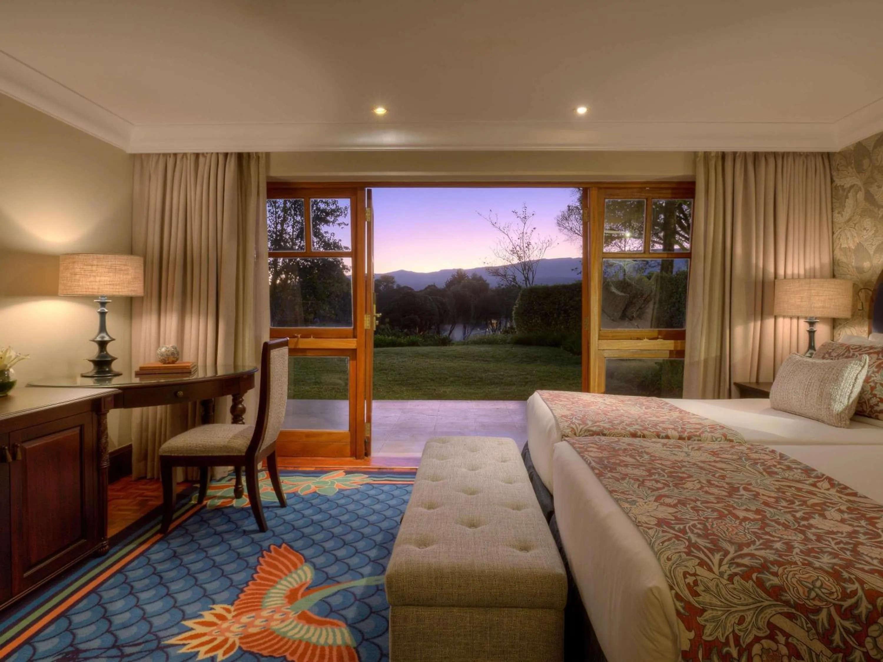 Bedroom, Bed in Fairmont Mount Kenya Safari Club