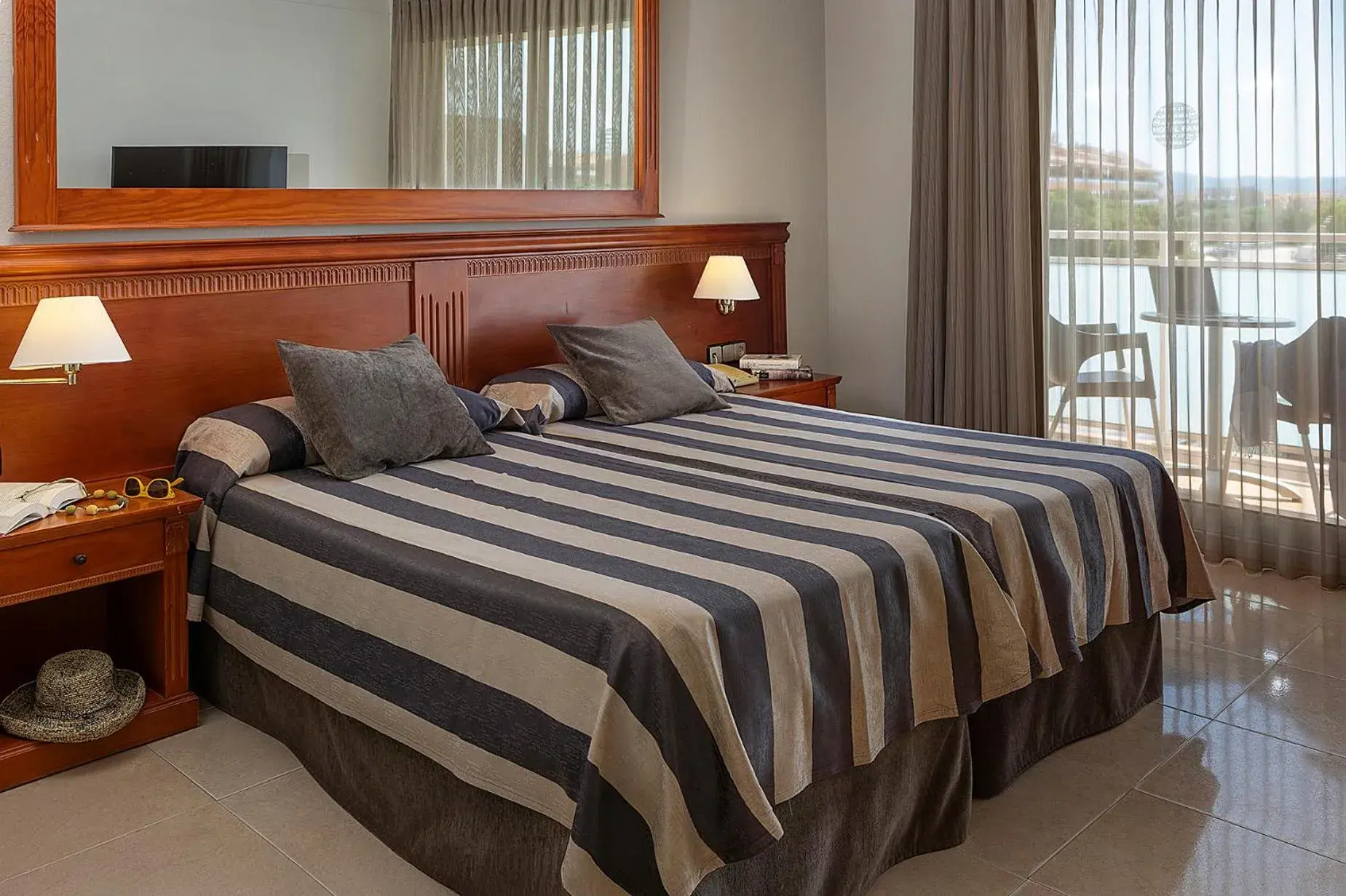 Bed in Hotel Panorama Bed in Hotel Panorama