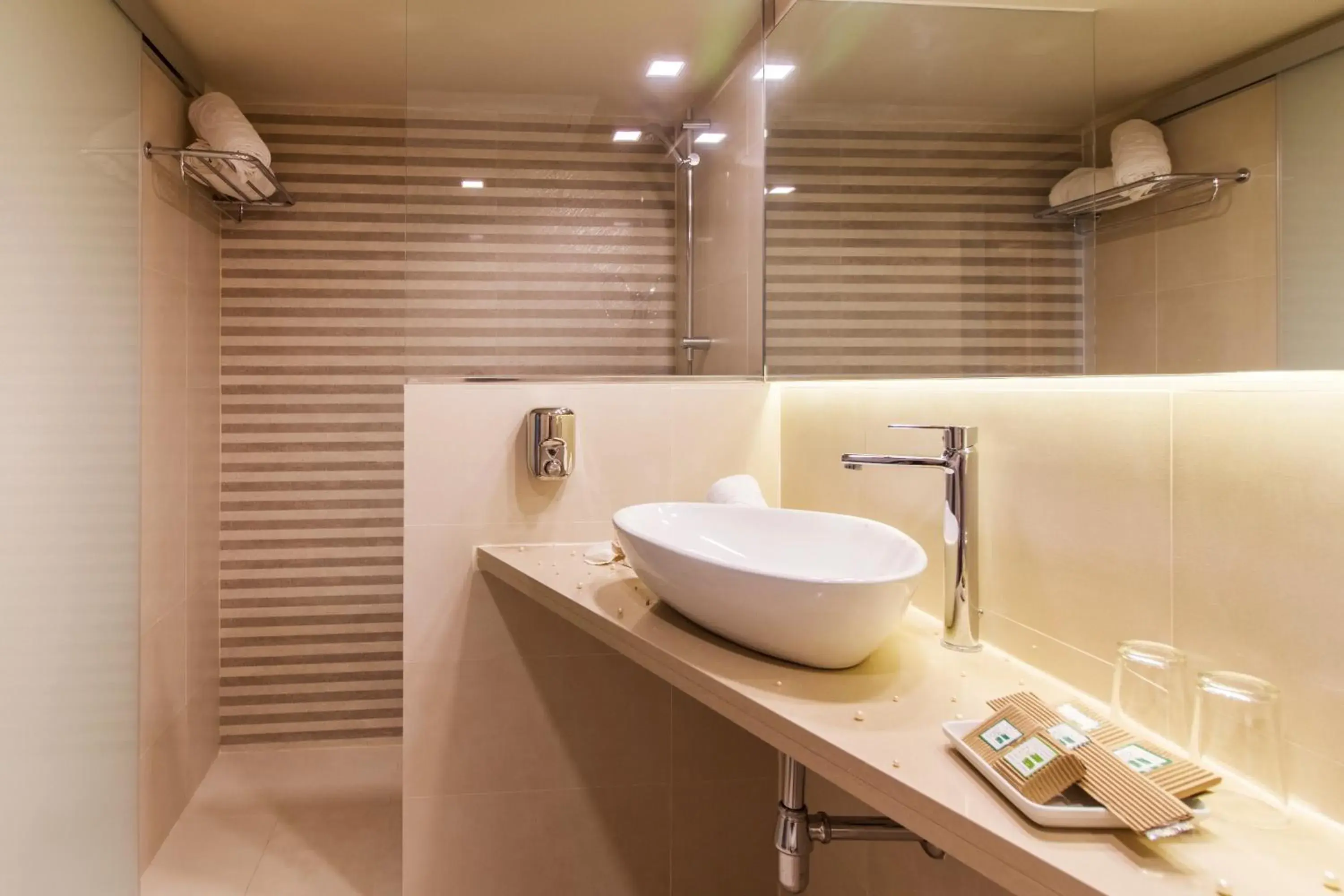 Bathroom in Hotel Panorama Bathroom in Hotel Panorama