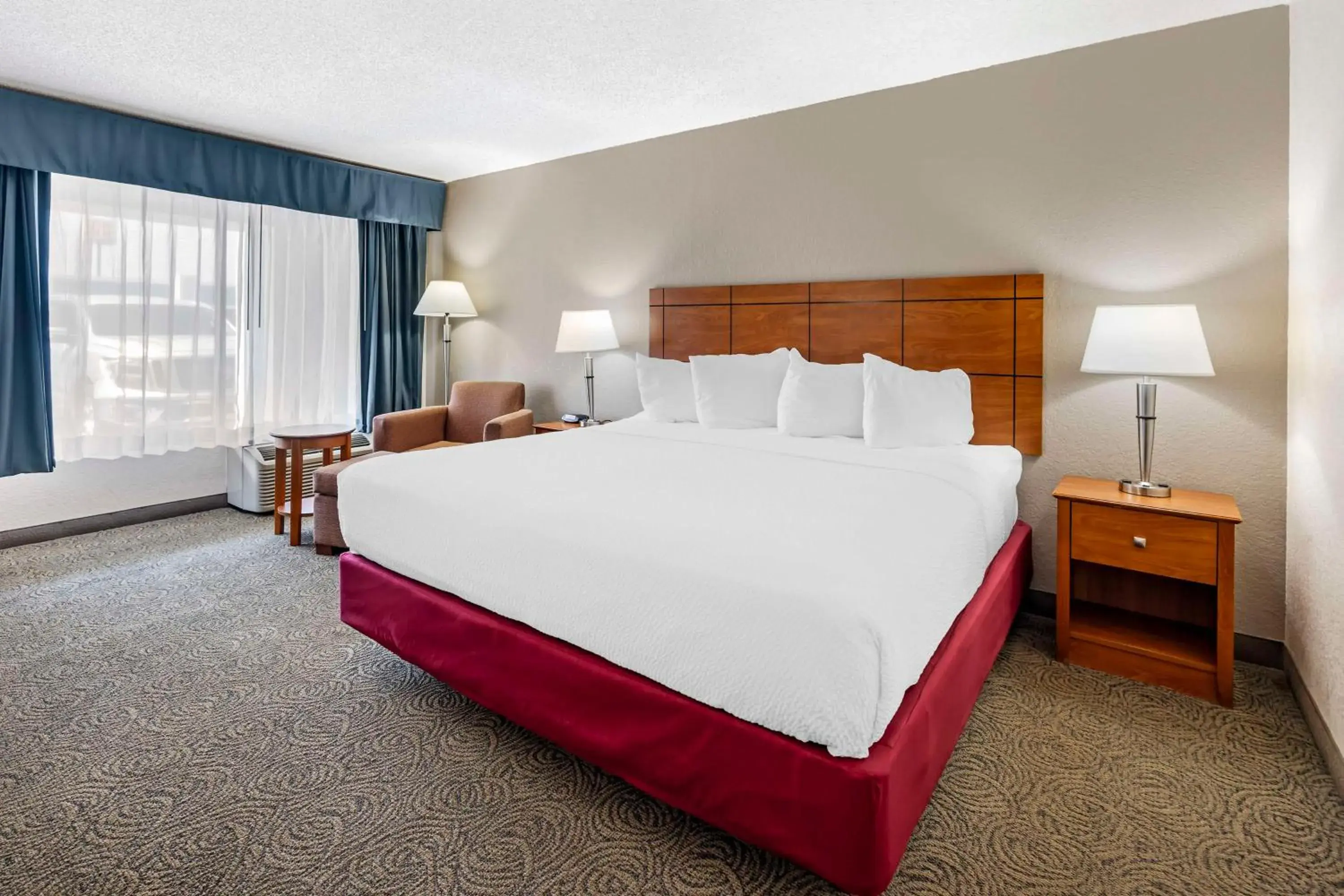 King Room - Non-Smoking in Best Western Thunderbird Motel King Room - Non-Smoking in Best Western Thunderbird Motel