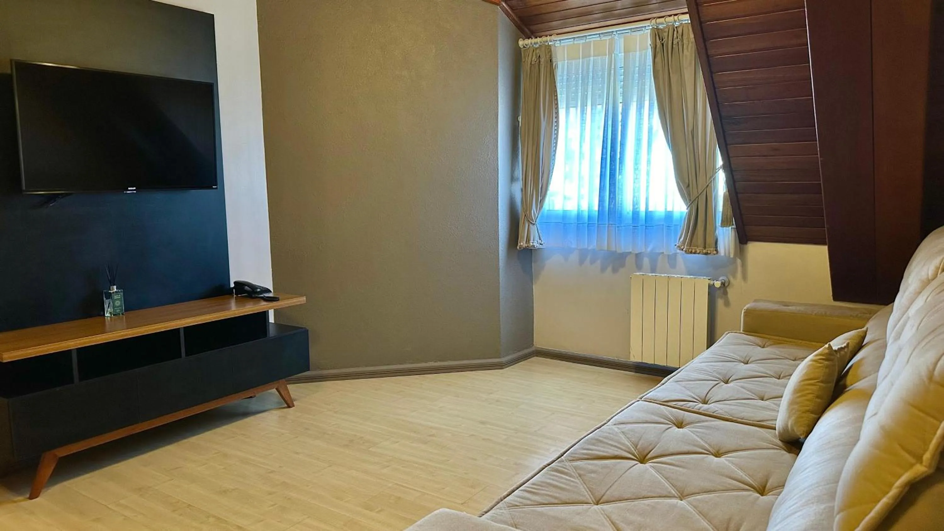 Seating area in Hotel Glamour da Serra