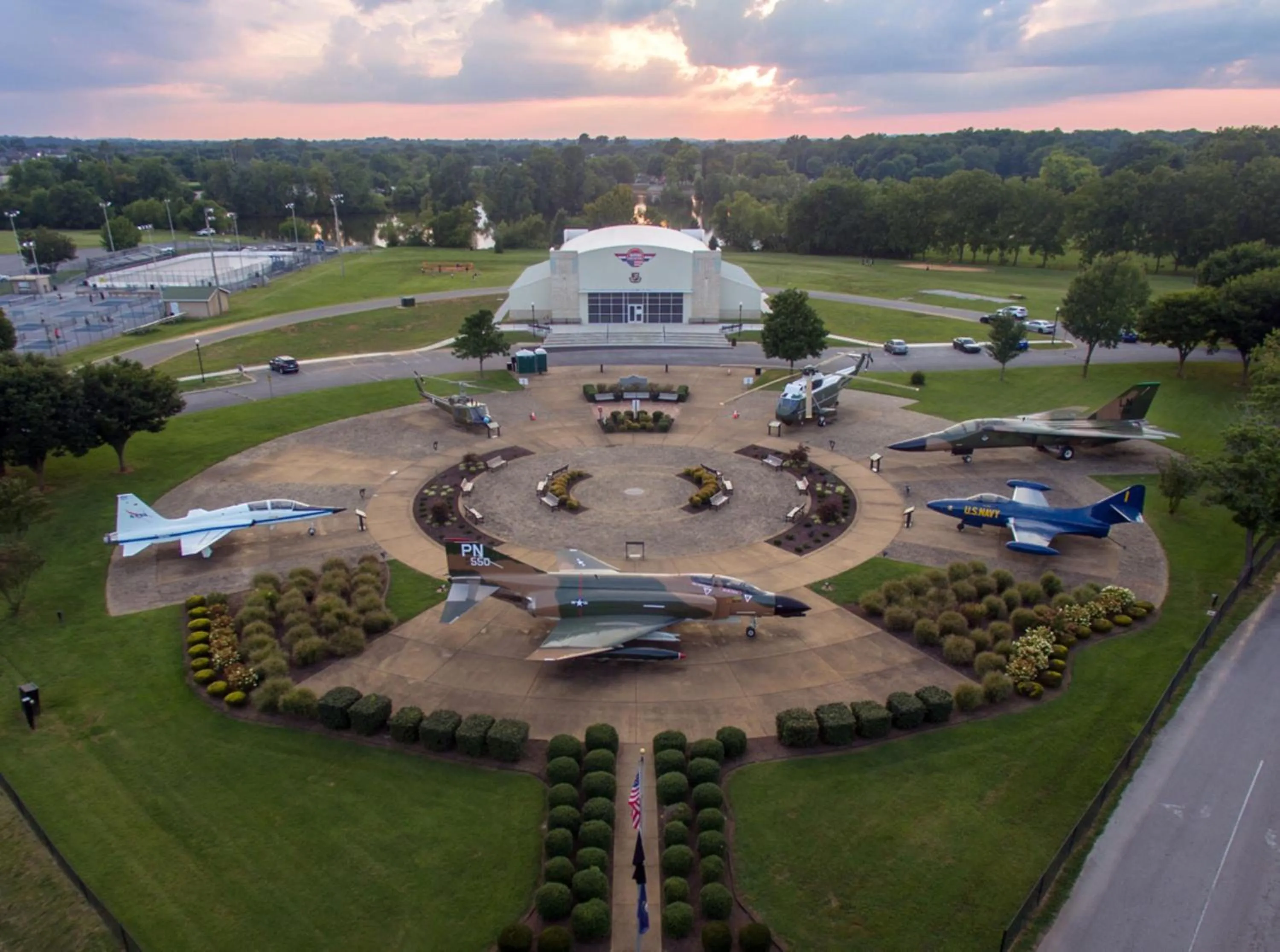 Nearby landmark in Holiday Inn Express - Bowling Green by IHG