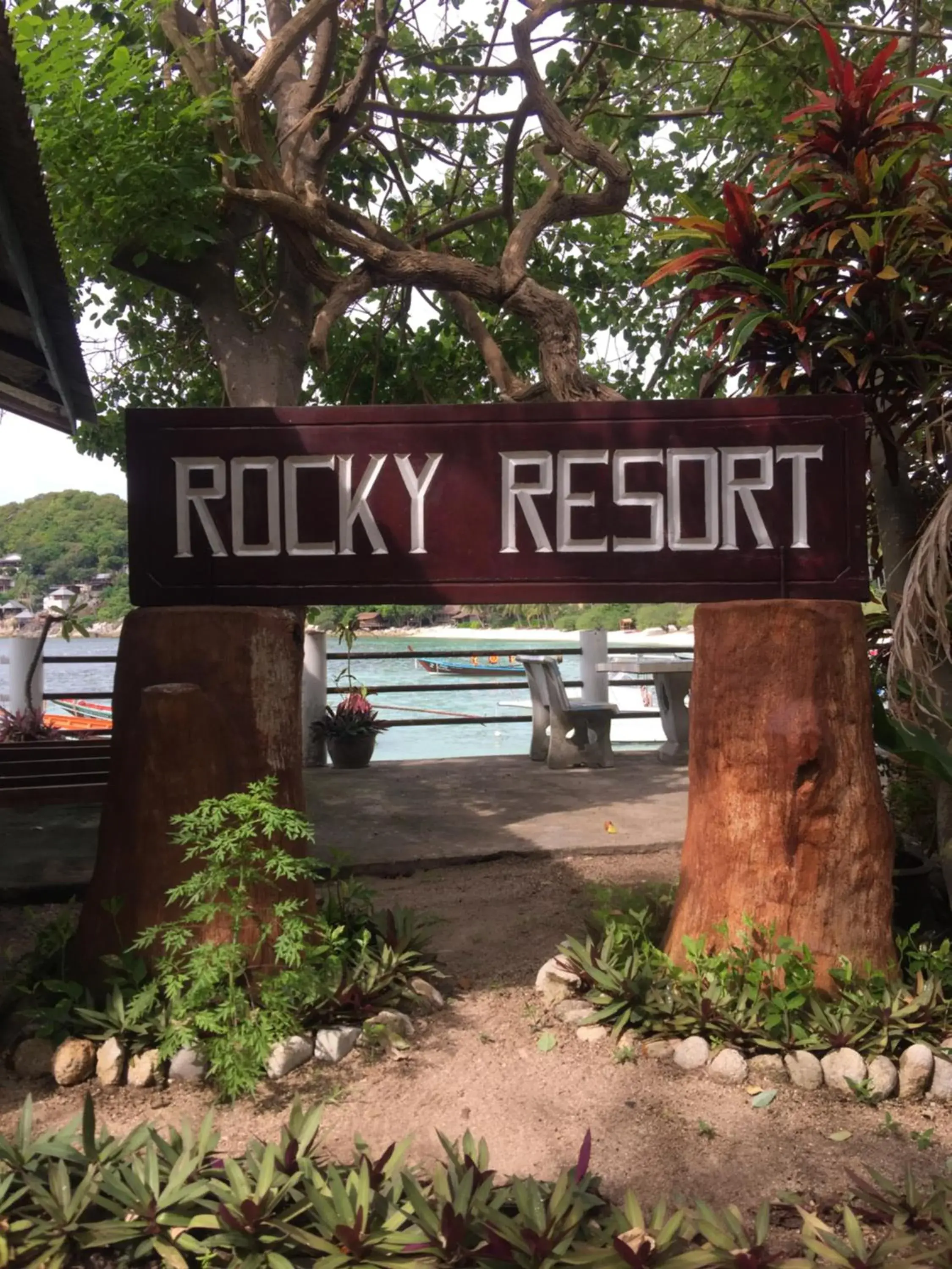 Rocky resort Rocky resort