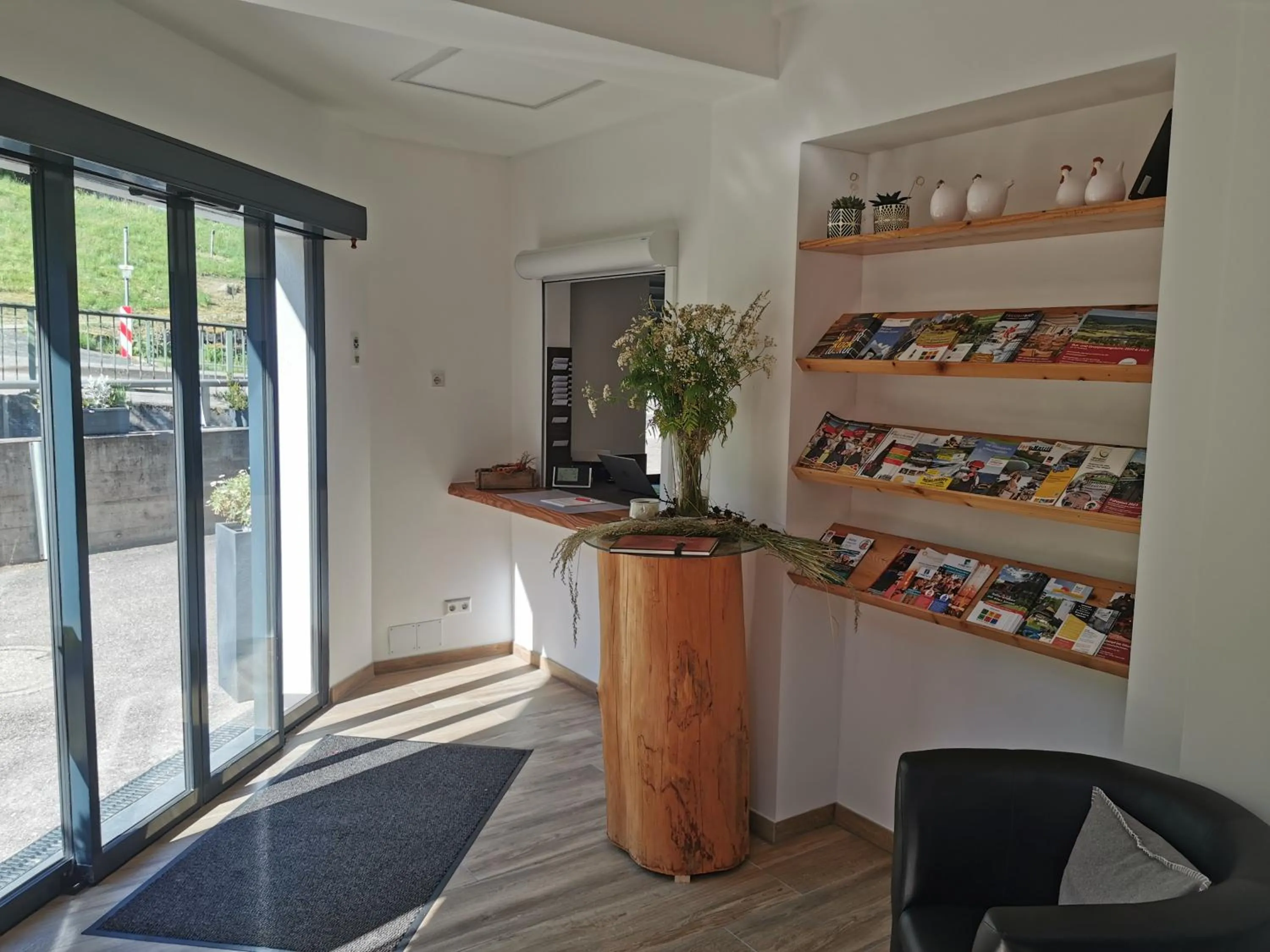 Lobby or reception in Hotel Sonne