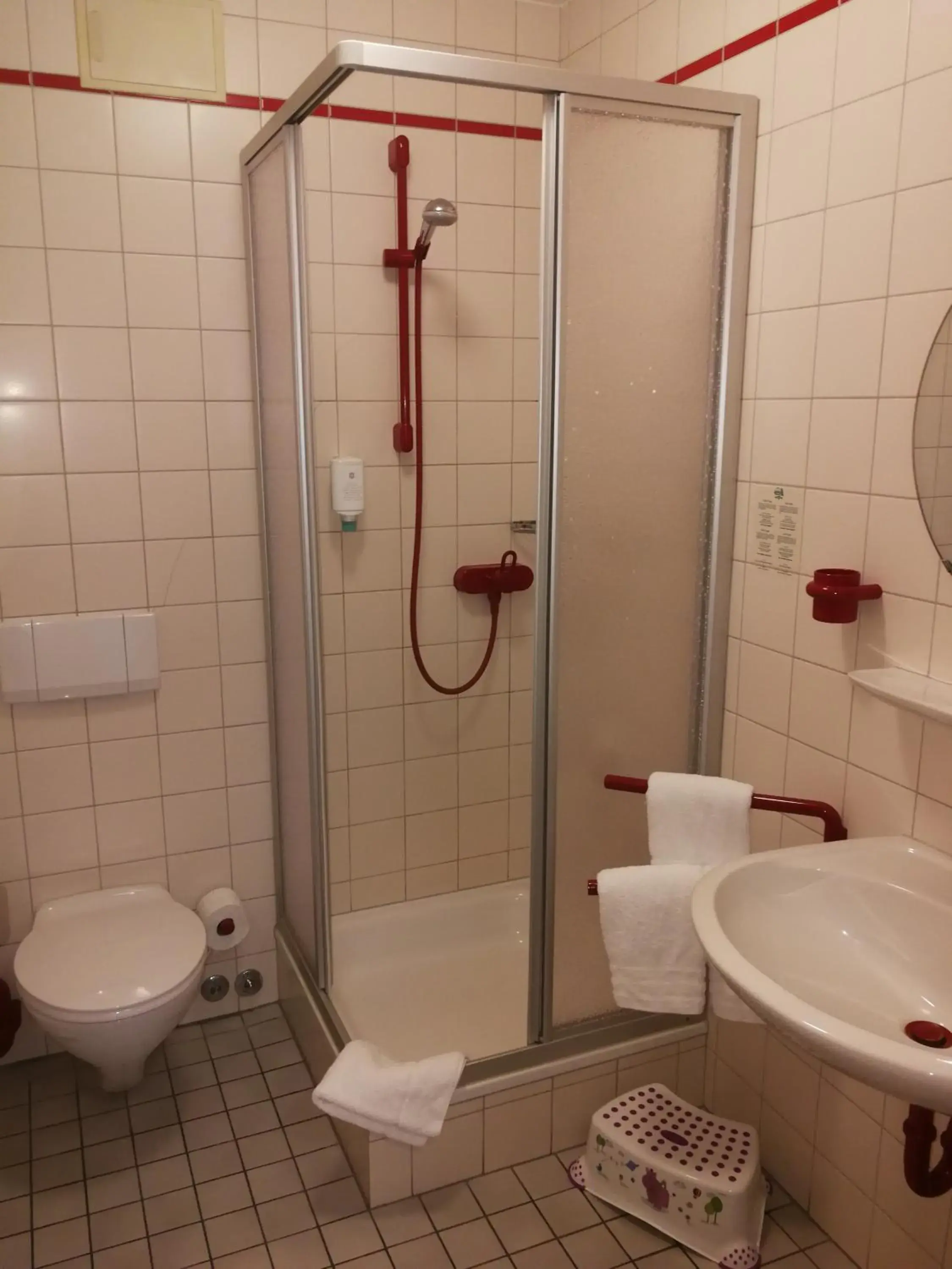 Double Room with Mountain View in Hotel Sonne Double Room with Mountain View in Hotel Sonne