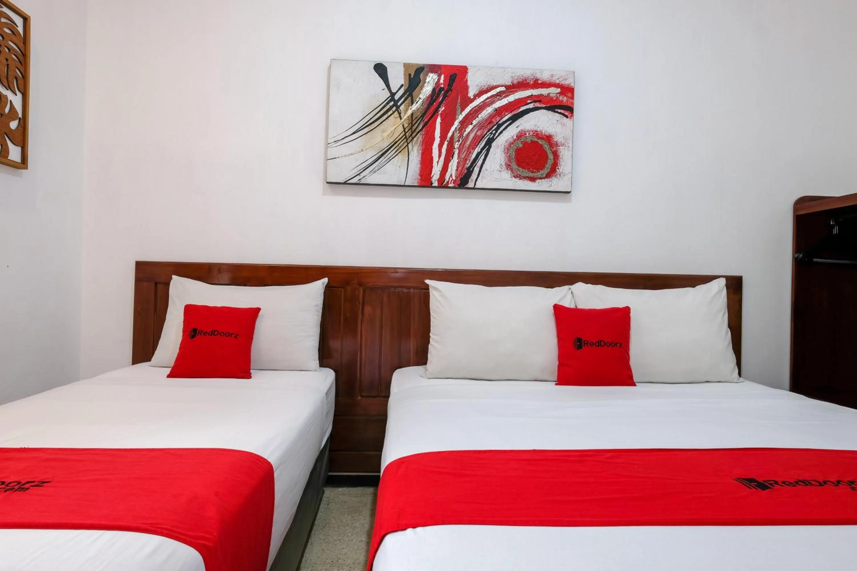 Bedroom, Bed in RedDoorz @ Soekarno Hatta 2