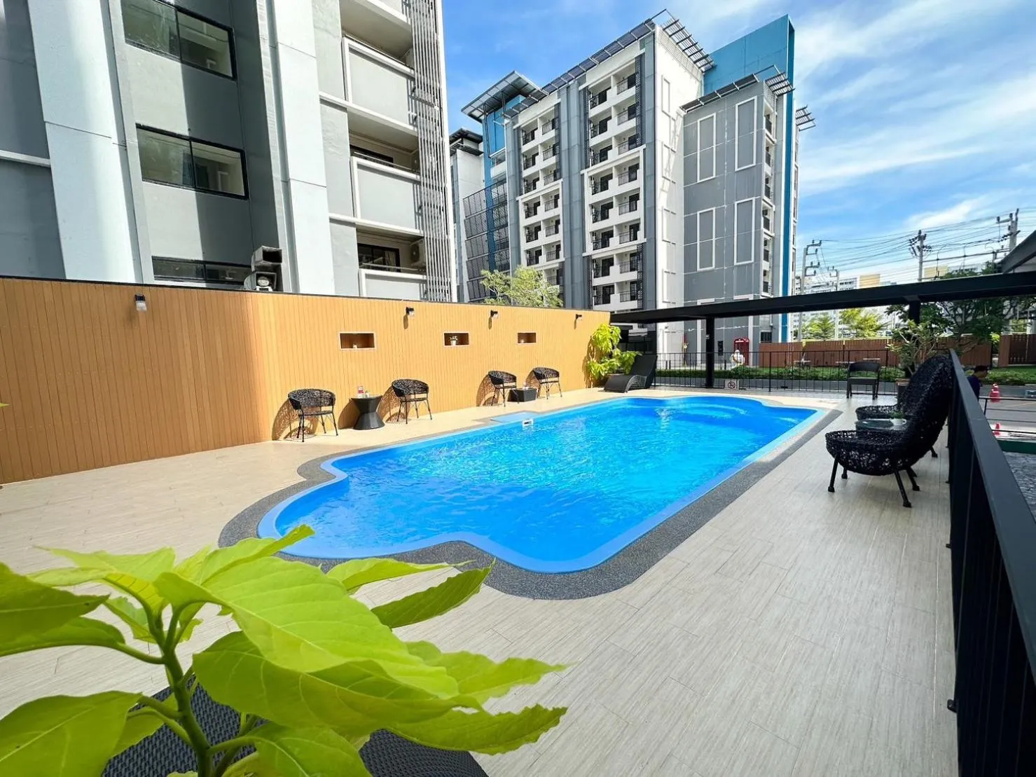 O2 Grand Suvarnabhumi Airport