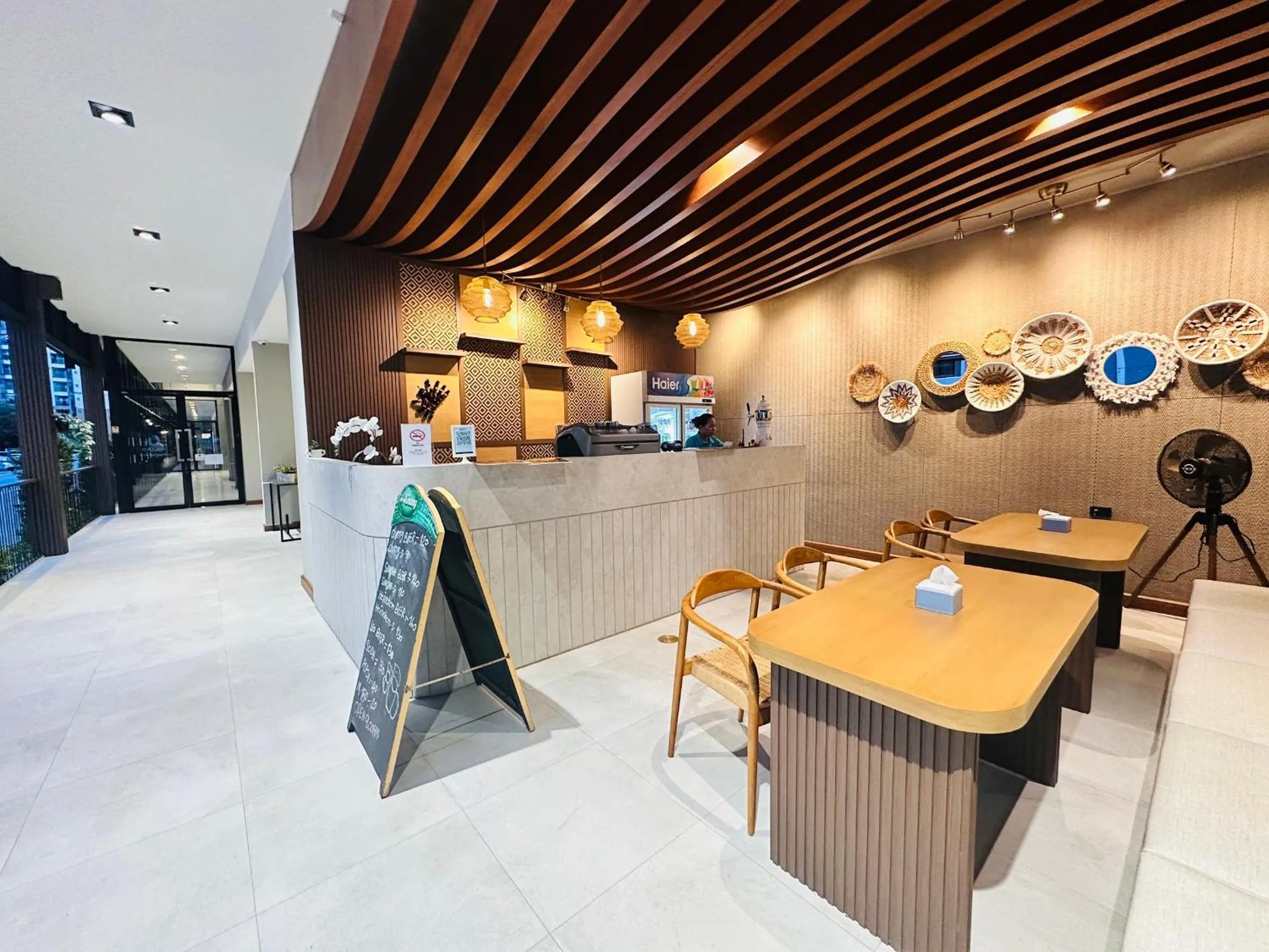 O2 Grand Suvarnabhumi Airport