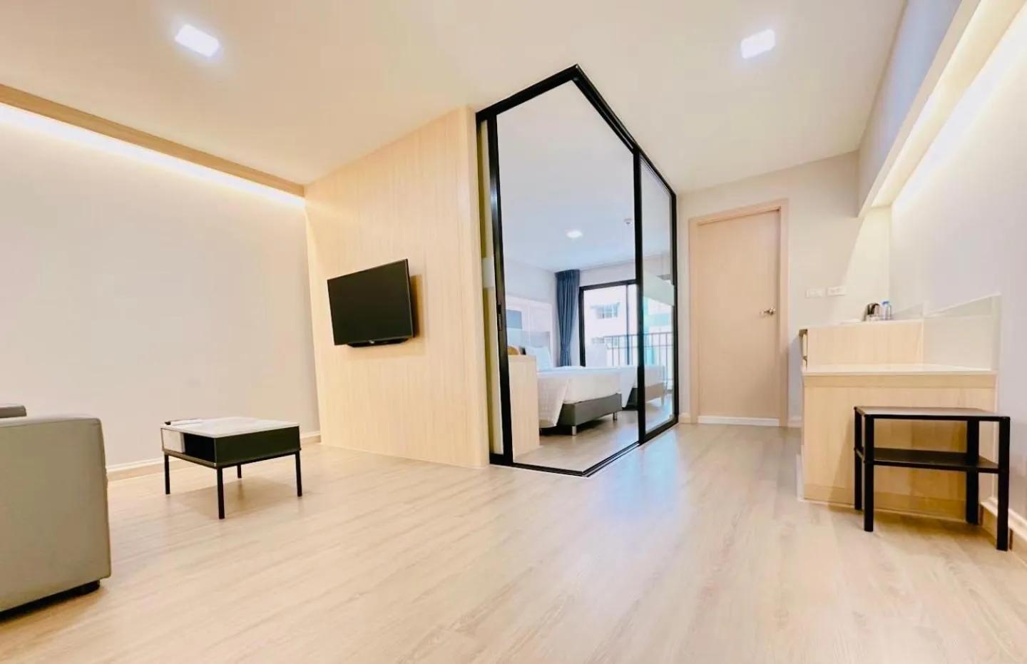 Photo of the whole room in O2 Luxury Hotel