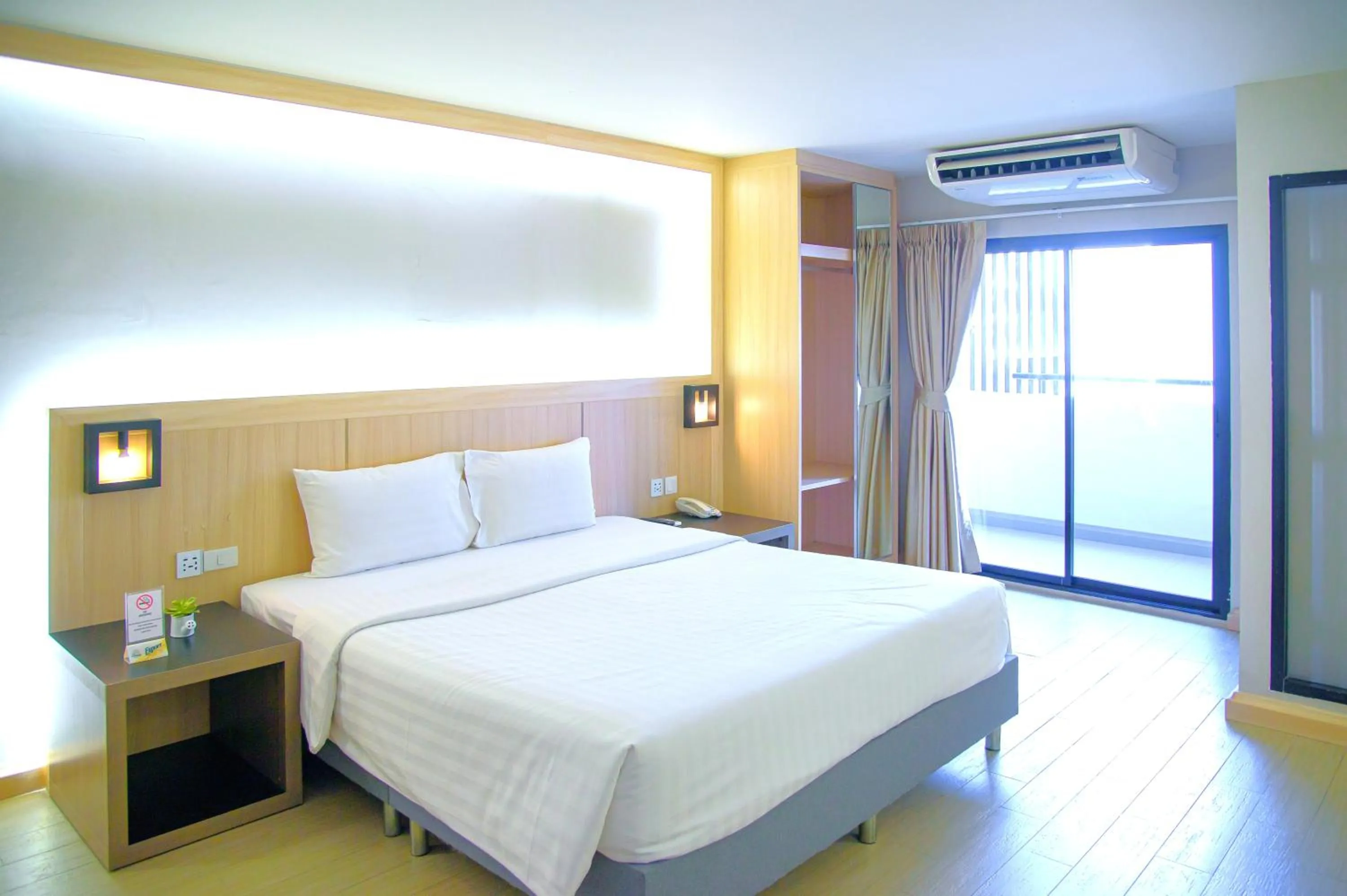 O2 Grand Suvarnabhumi Airport