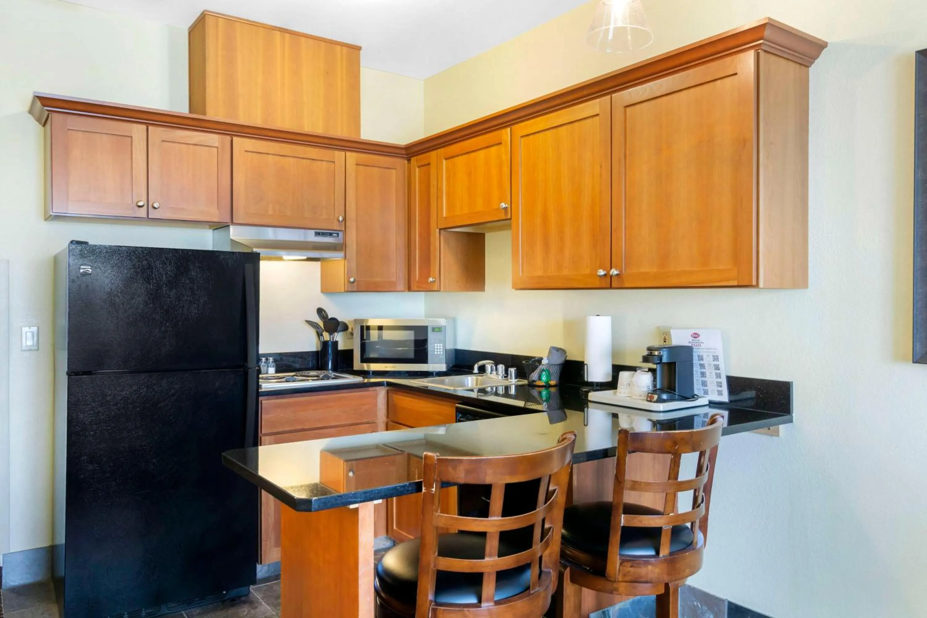 Bedroom in Best Western Plus Ellensburg Hotel