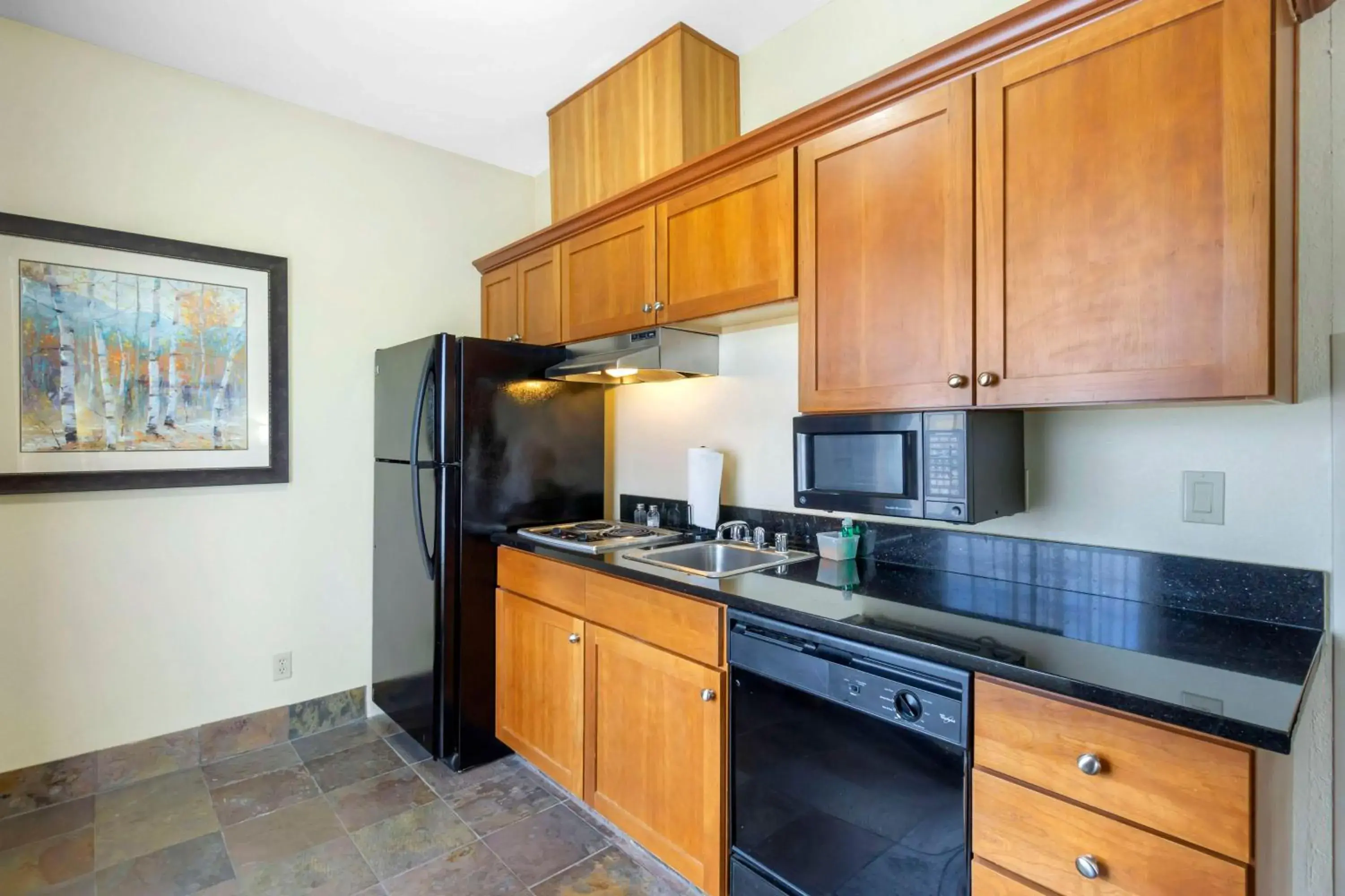 King Suite with Kitchenette in Best Western Plus Ellensburg Hotel King Suite with Kitchenette in Best Western Plus Ellensburg Hotel