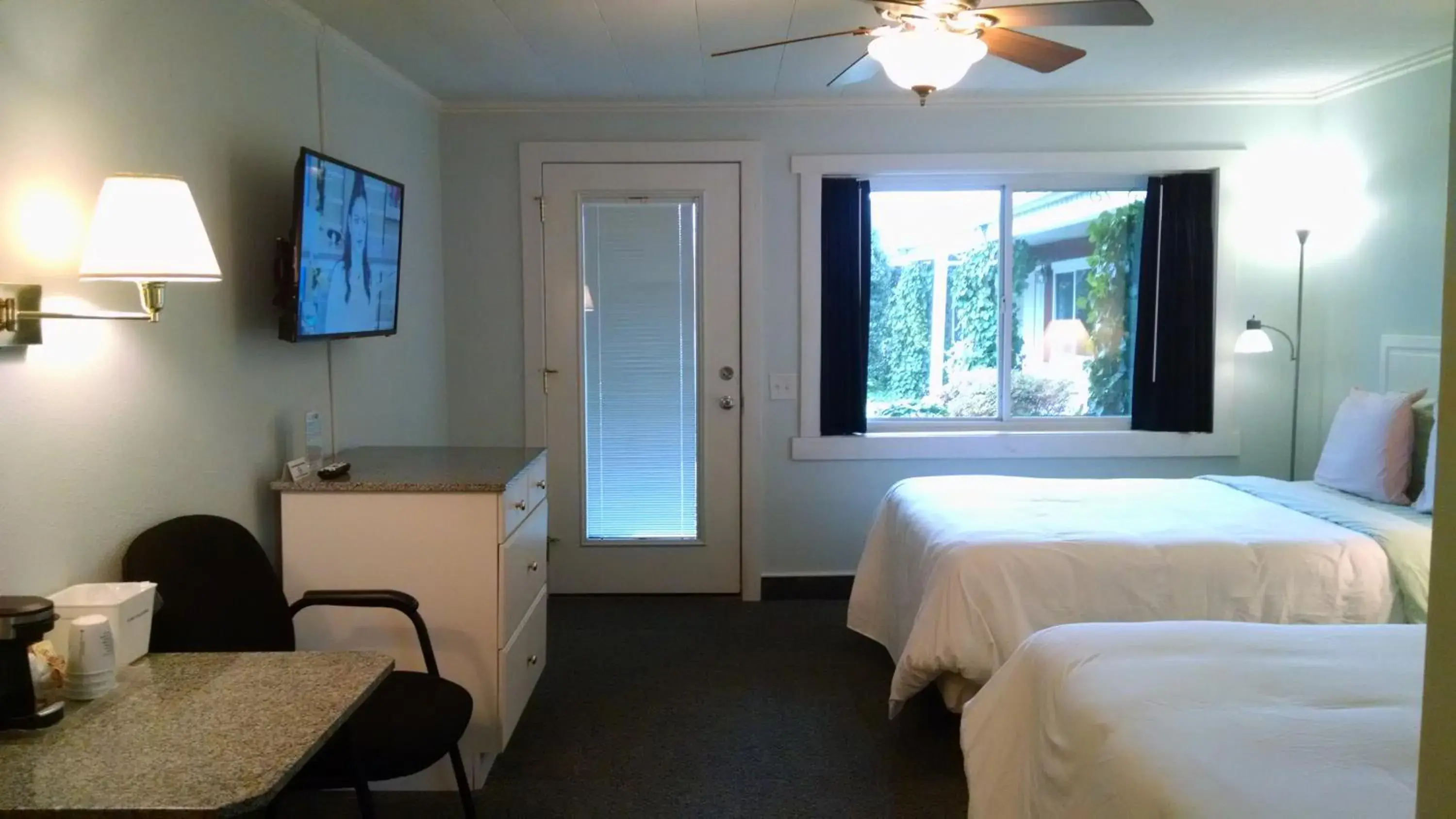 Photo of the whole room, Bed in Murray Inn and Art Gallery Photo of the whole room, Bed in Murray Inn and Art Gallery