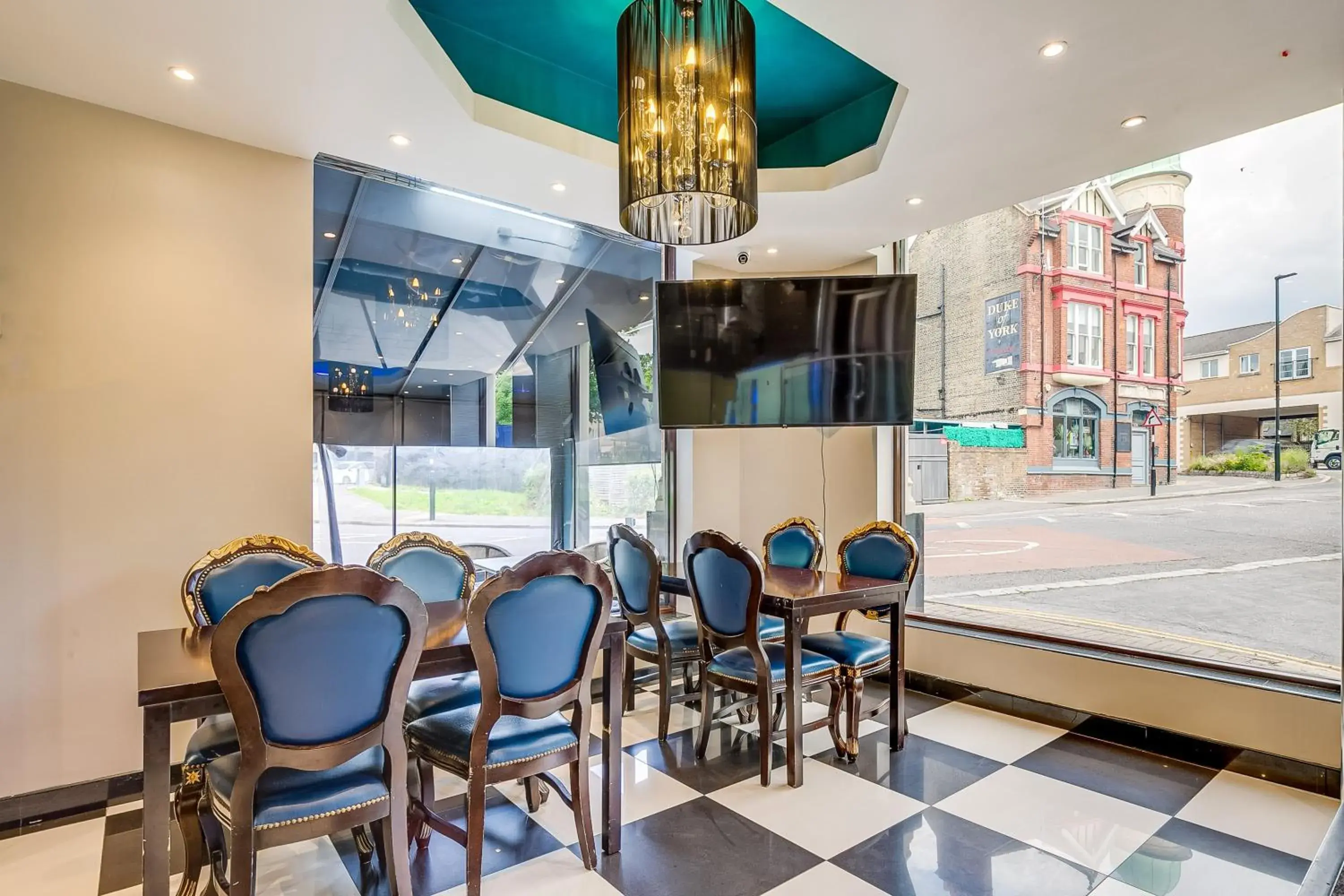 Restaurant/places to eat in London Star Hotel Restaurant/places to eat in London Star Hotel