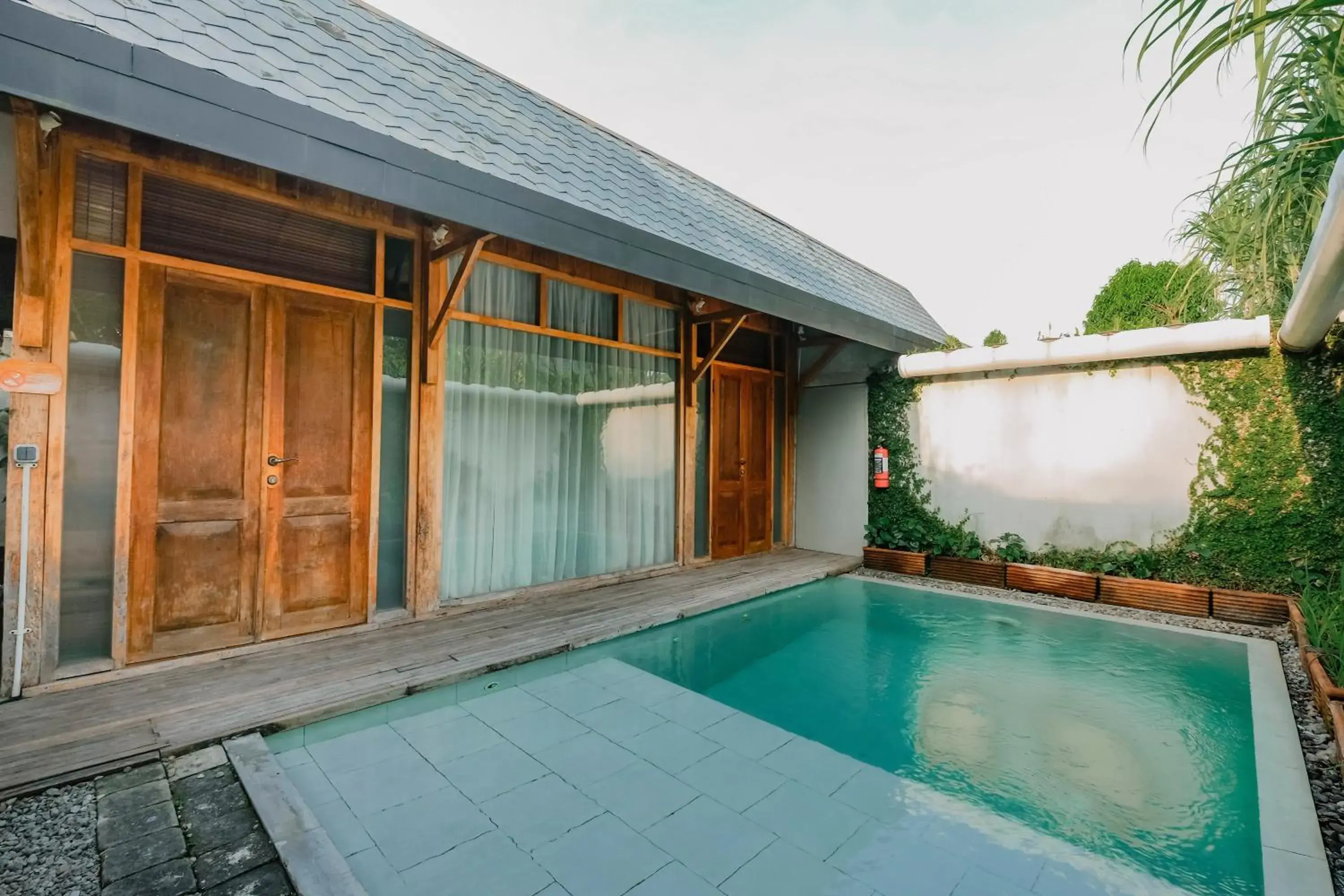 Pool view in Ayom Java Village Solo Pool view in Ayom Java Village Solo