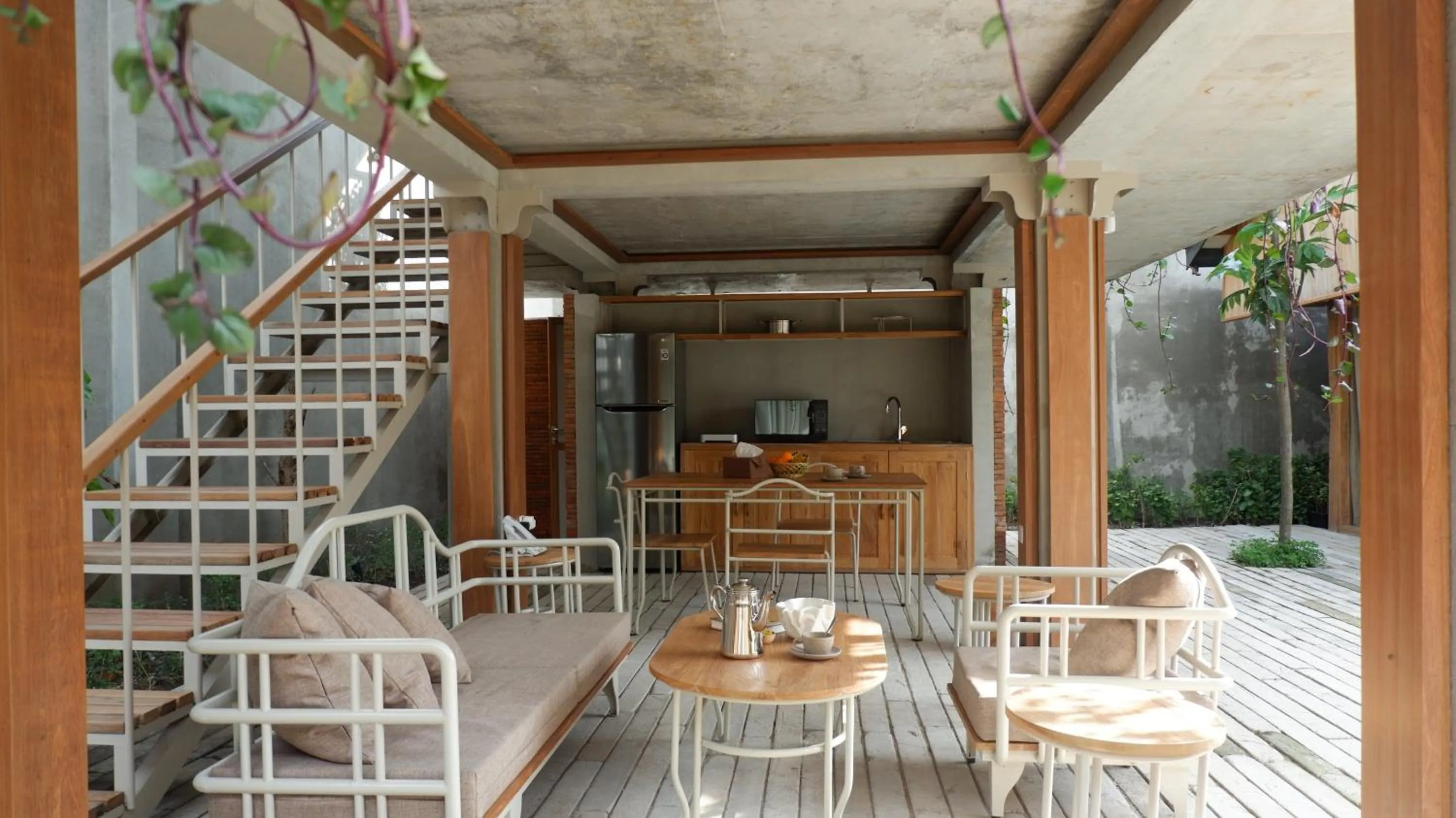 Communal kitchen in Ayom Java Village Solo