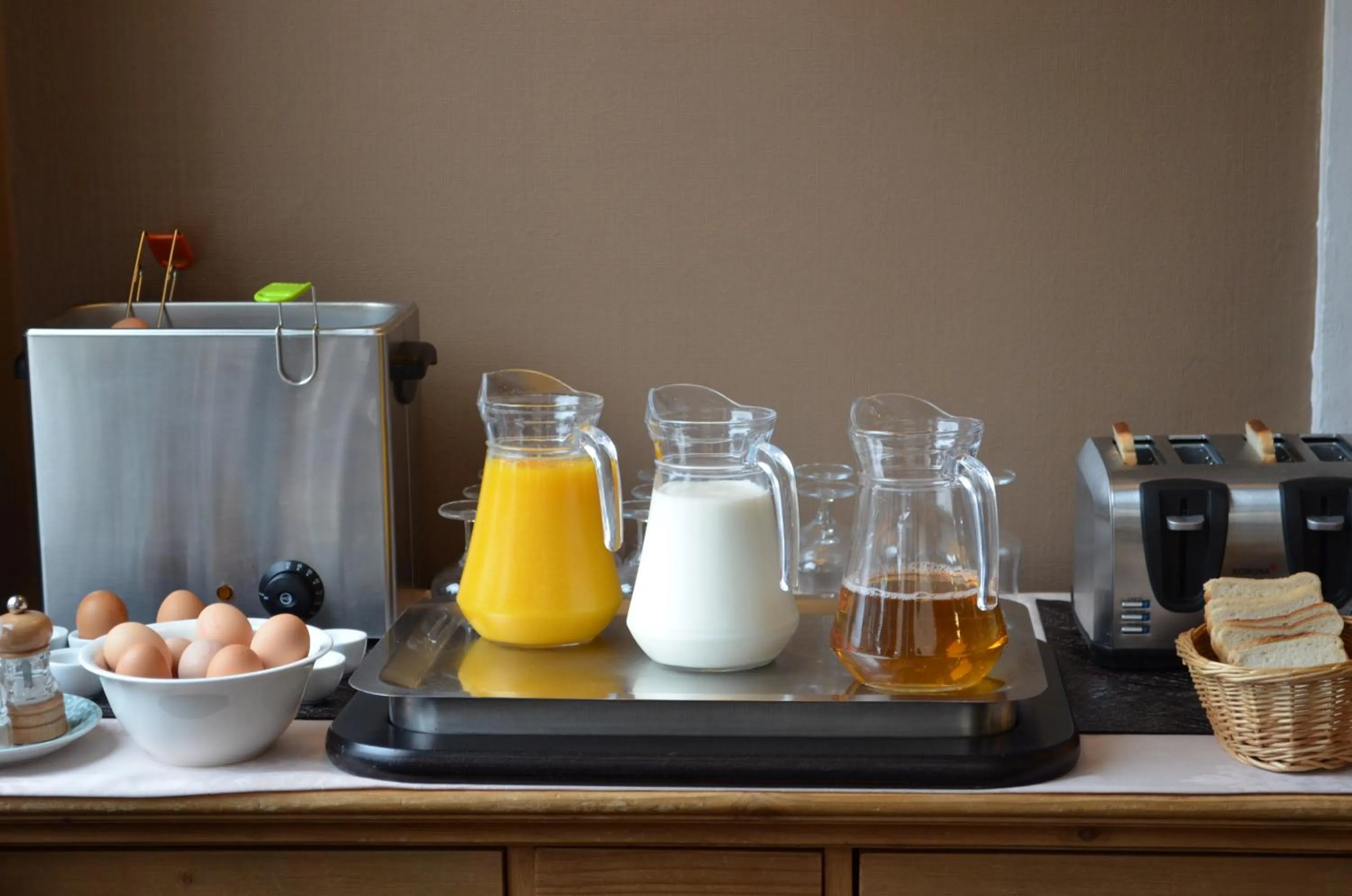 Buffet breakfast in Hôtel Edelweiss