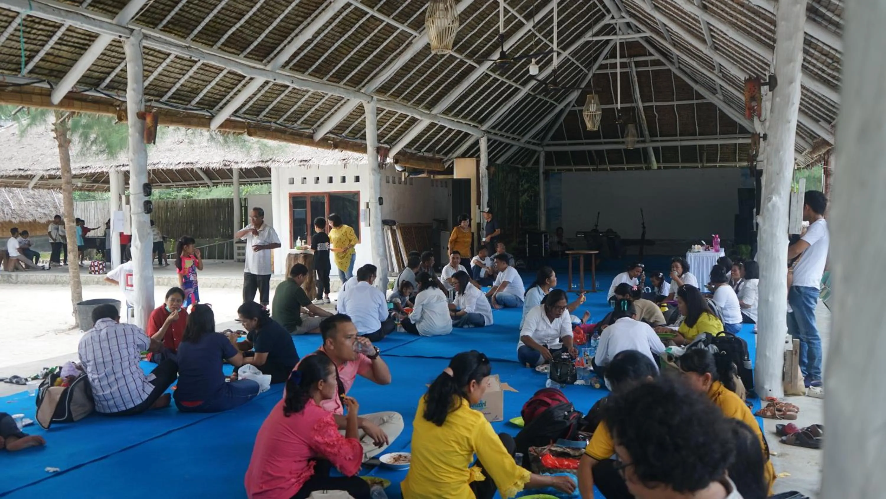 Madu Tiga Beach and Resort