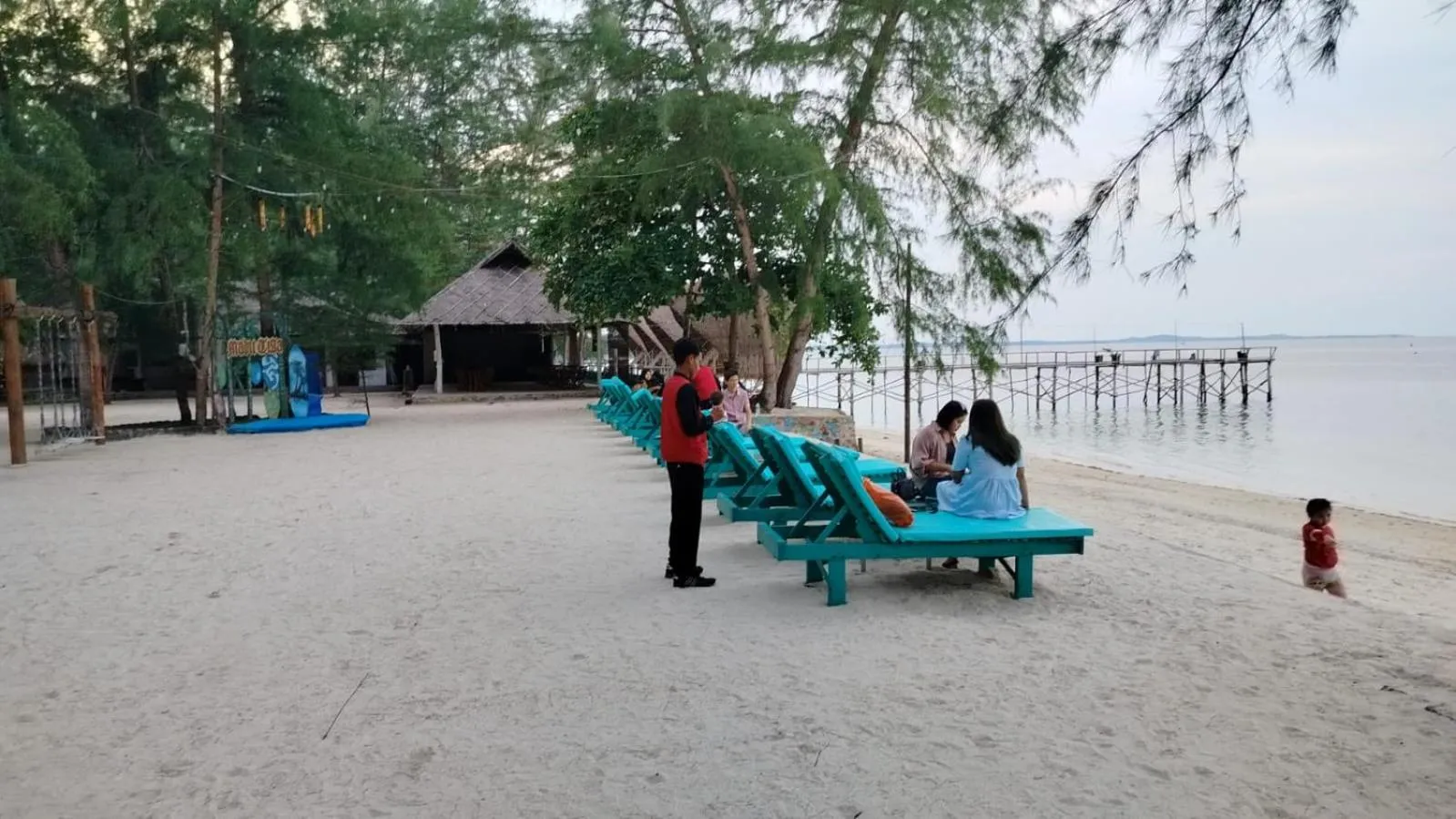 Madu Tiga Beach and Resort