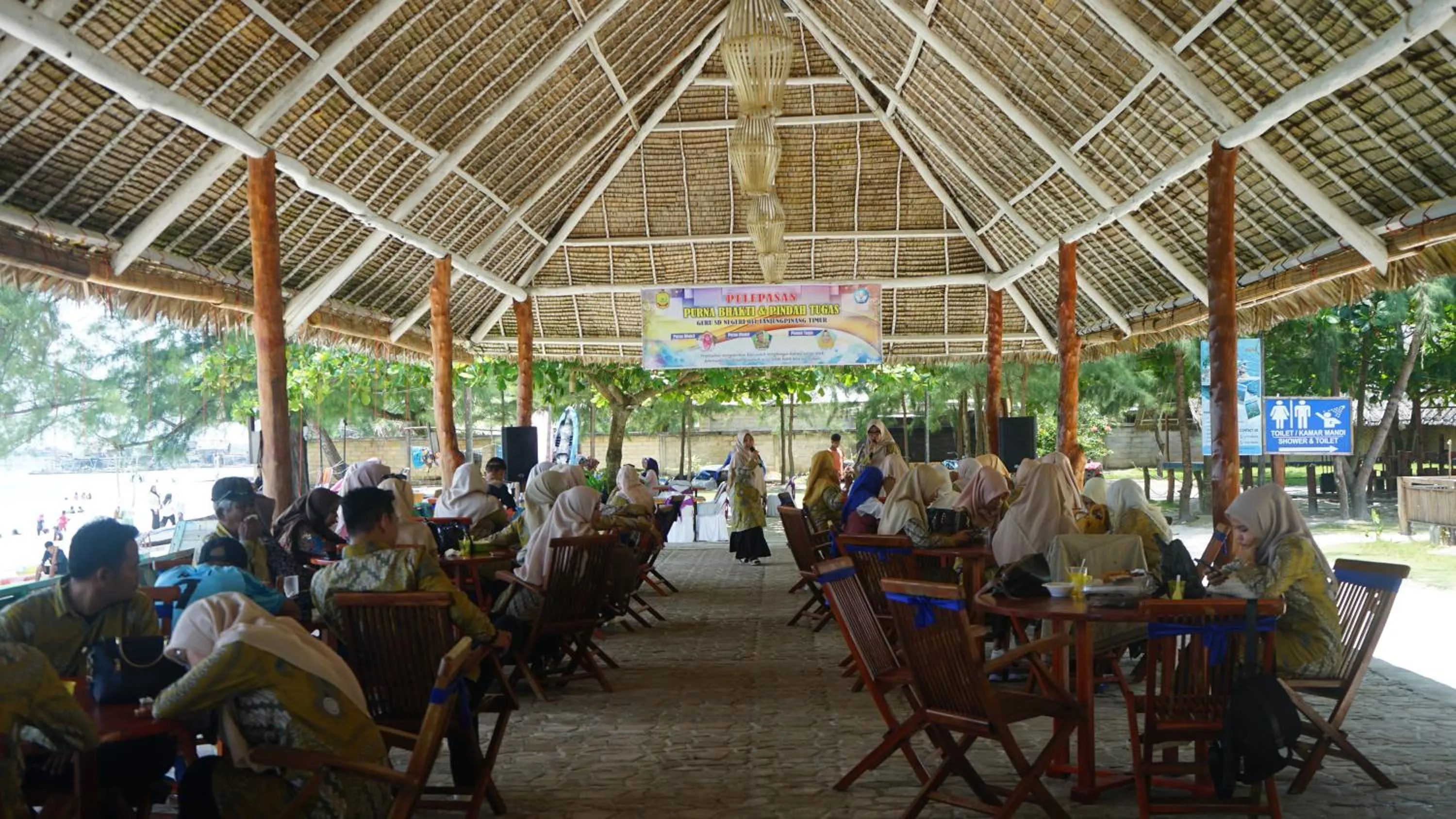 Madu Tiga Beach and Resort