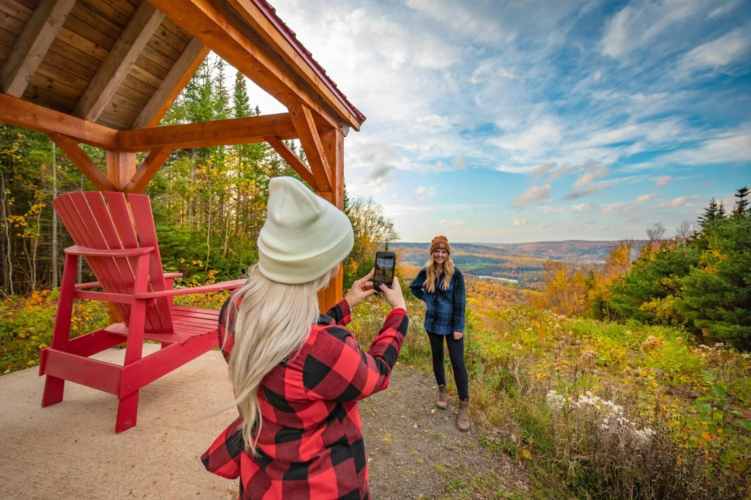 Hiking in Claymore Inn and Suites