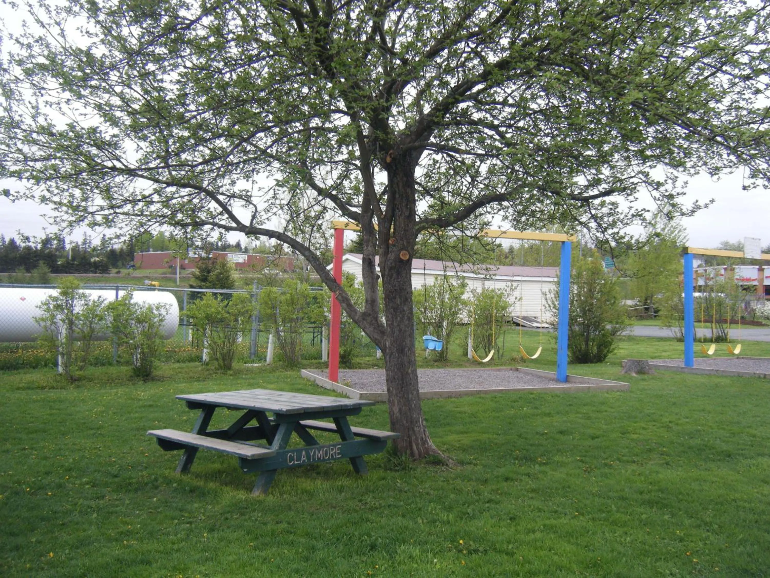 Garden in Claymore Inn and Suites