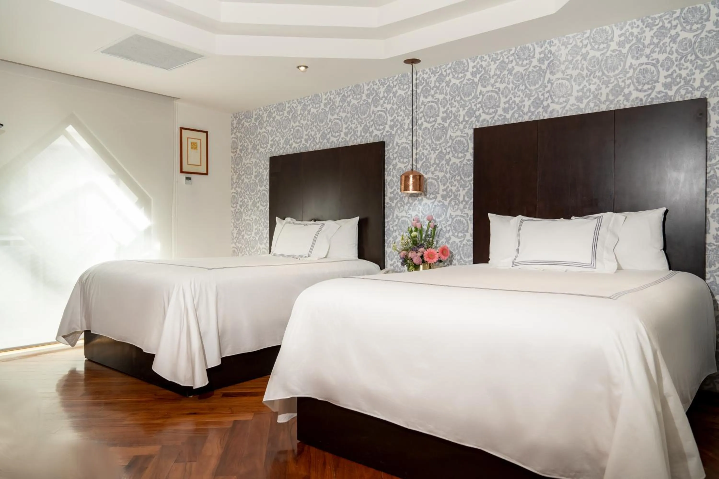 Bed in Santa Rita Hotel del Arte