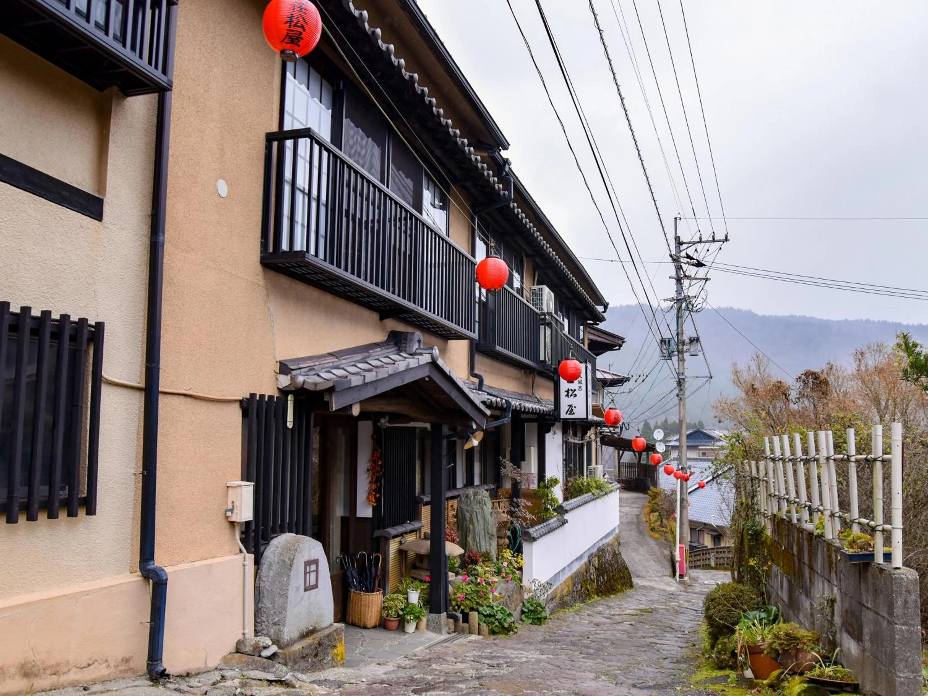 Facade/entrance in Sanso Matsuya