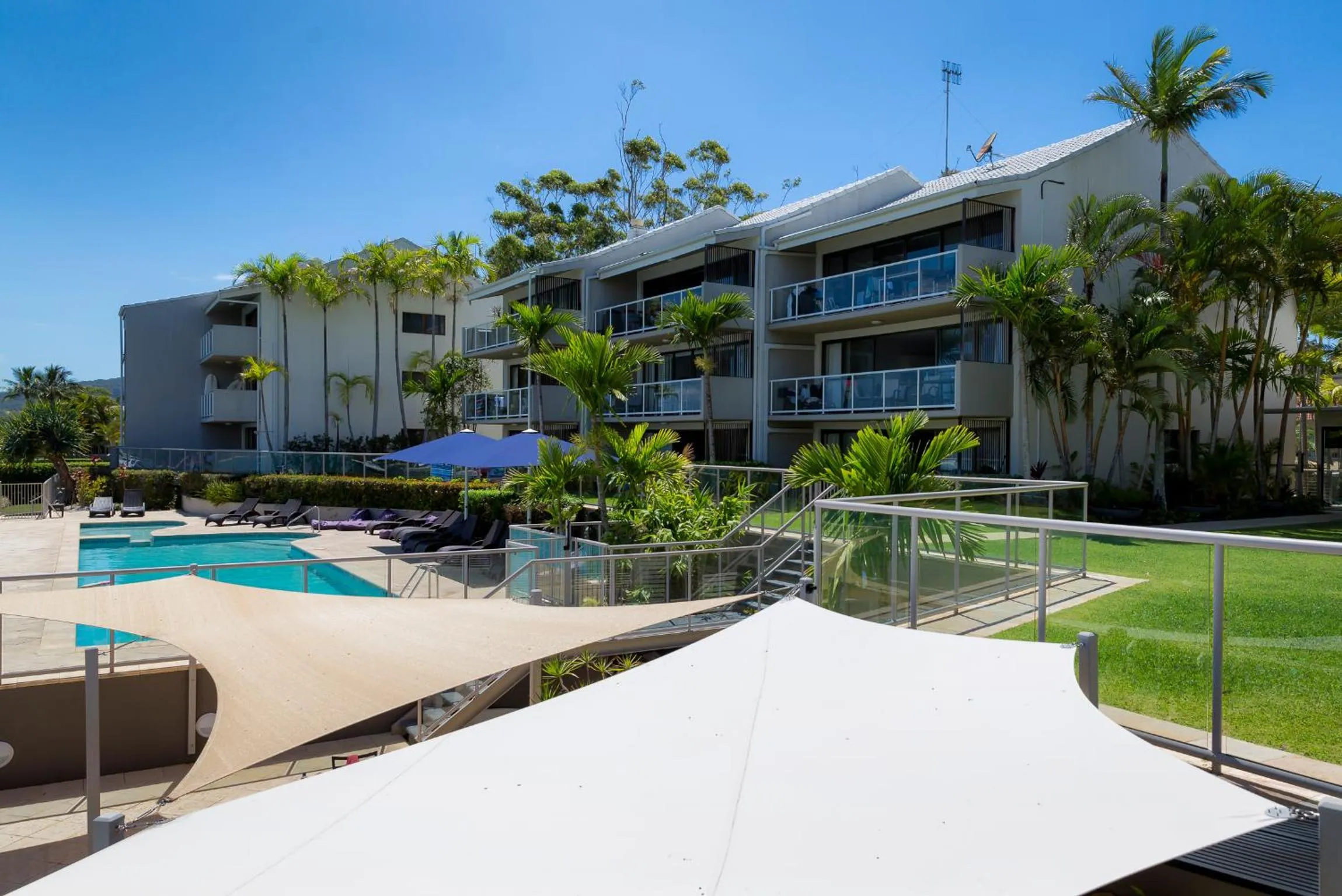 Property building in Noosa Shores Resort