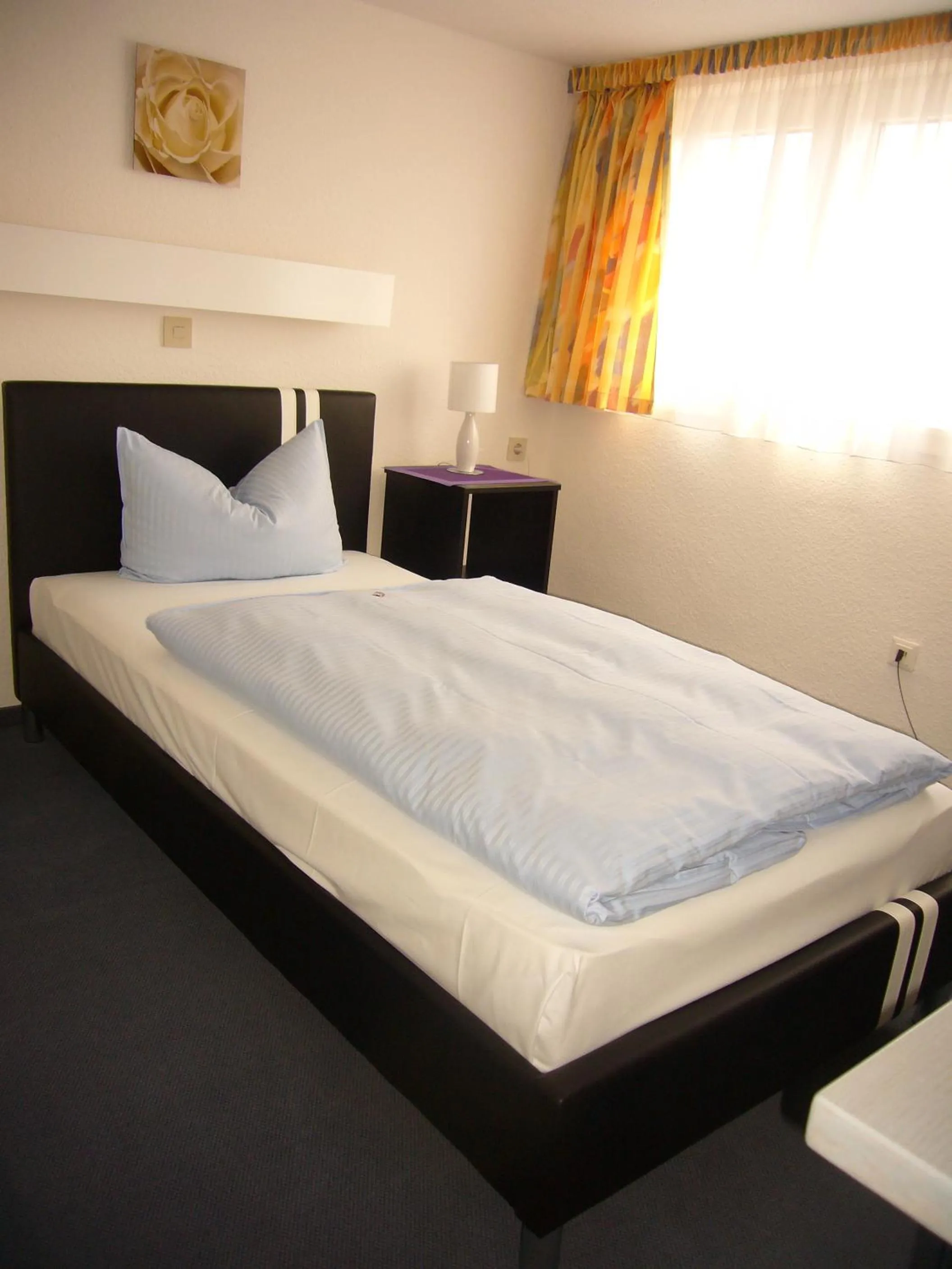 Bed in Hotel Stadt Munster