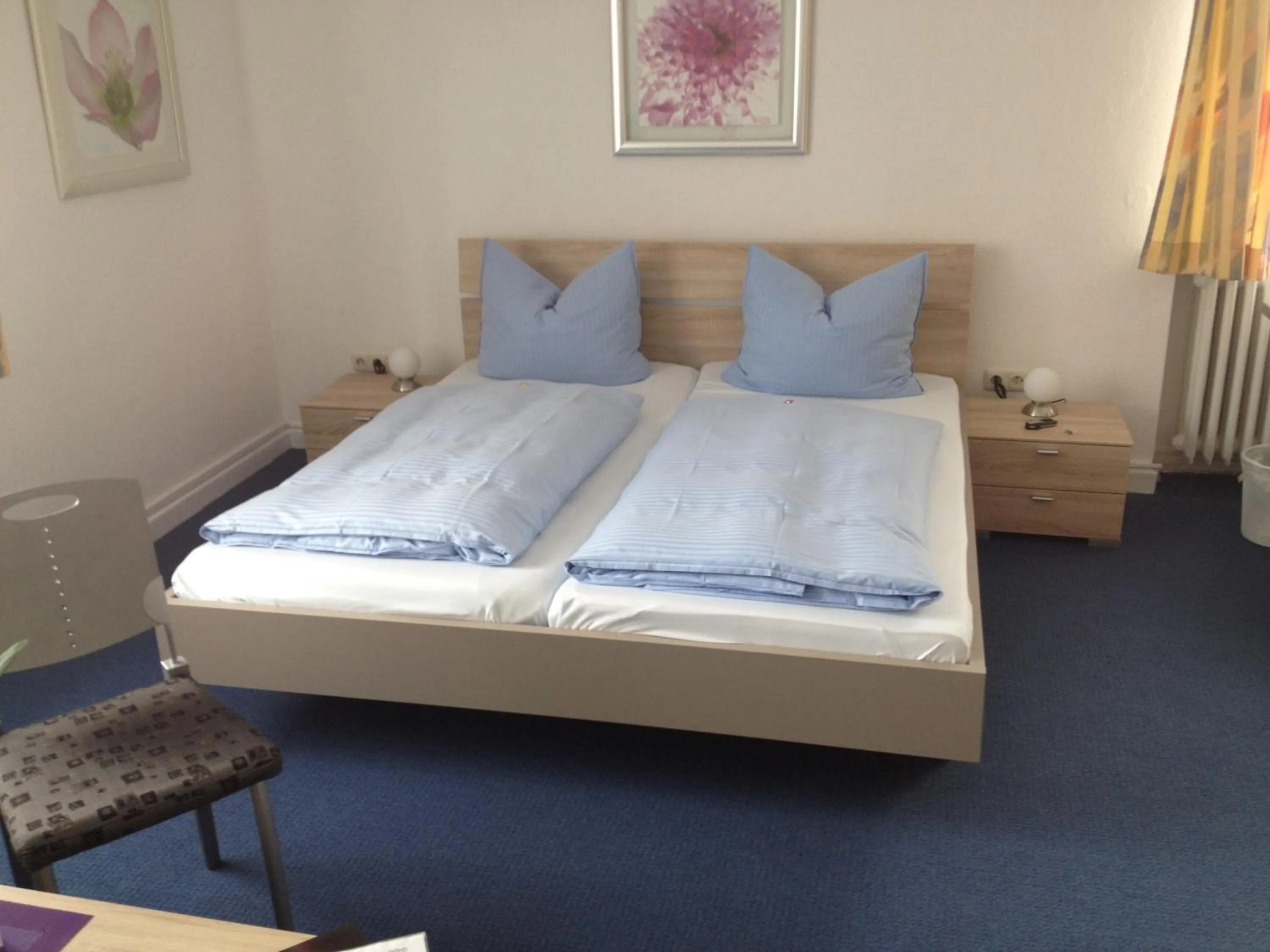 Bed in Hotel Stadt Munster