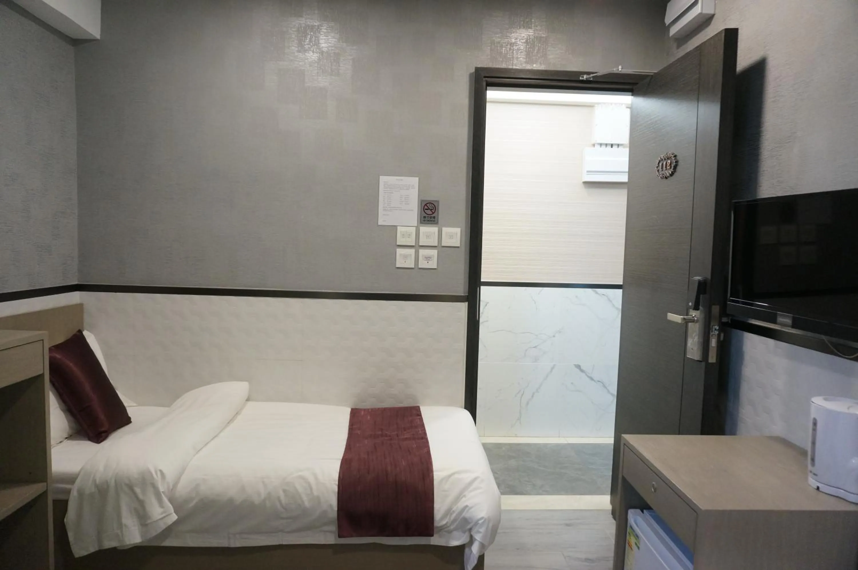 Bed in Vve Vve Hotel