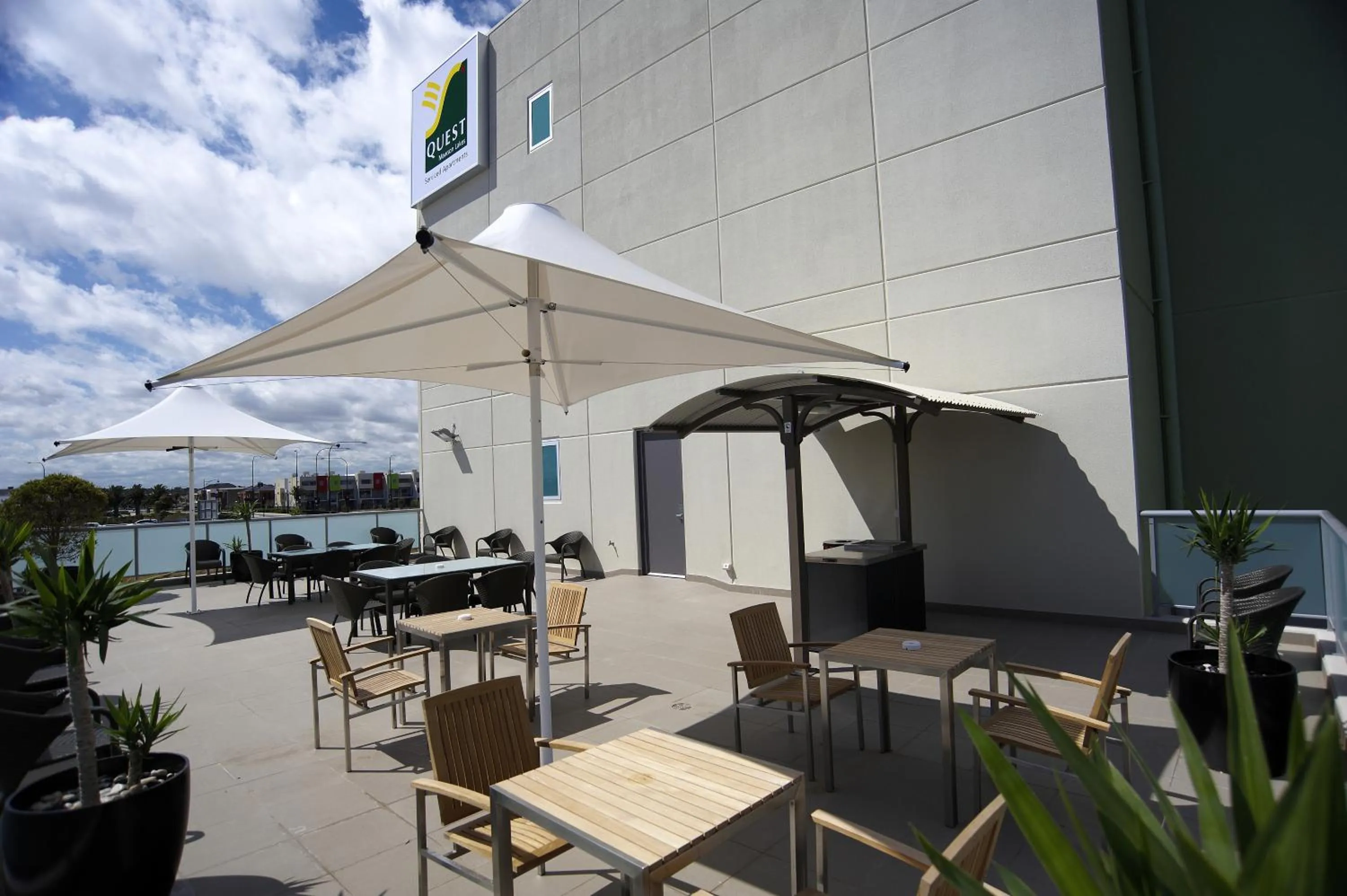 Restaurant/places to eat in Quest Mawson Lakes