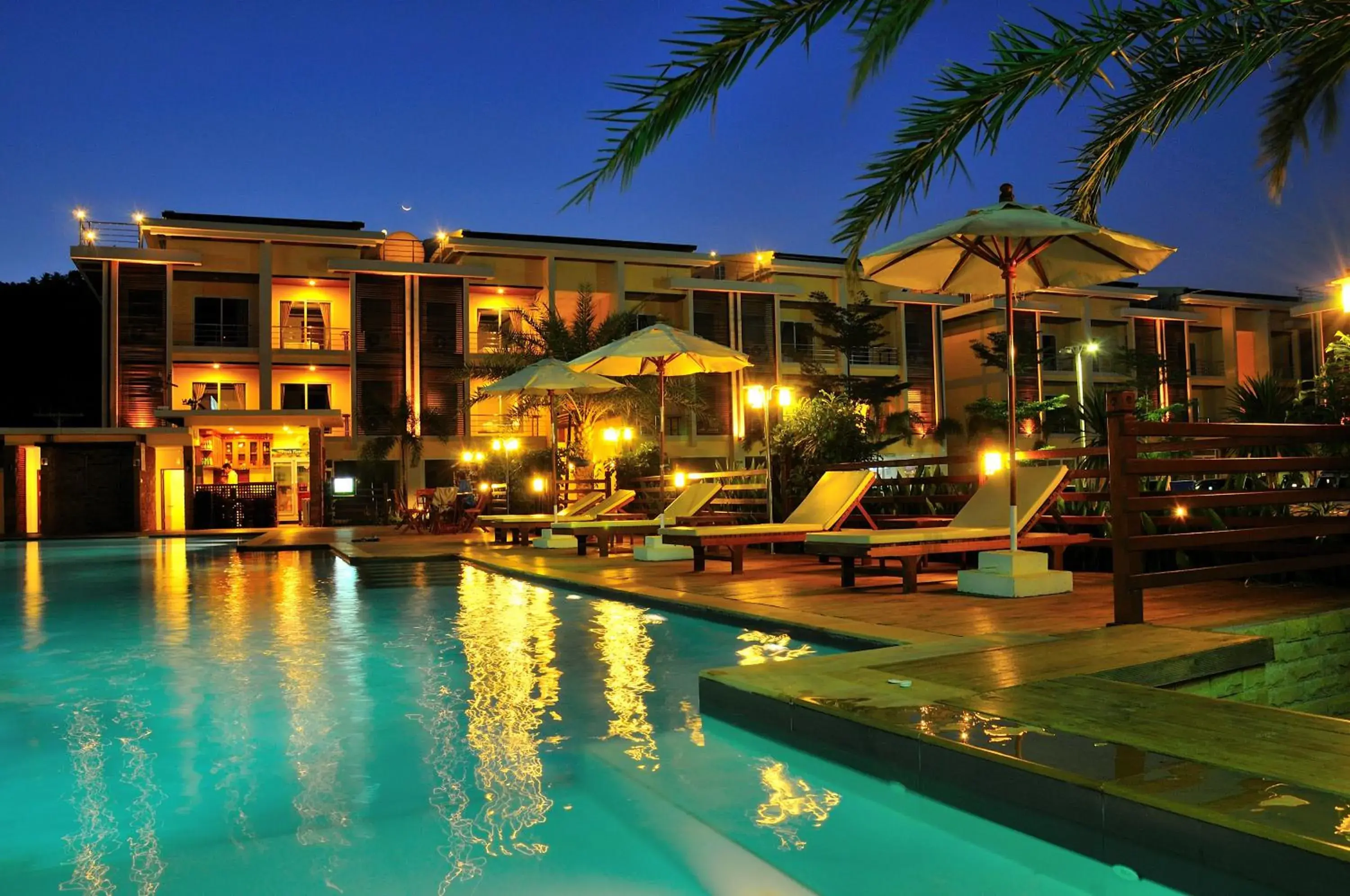 Lounge or bar in Boonjumnong Modern Apartment Lounge or bar in Boonjumnong Modern Apartment