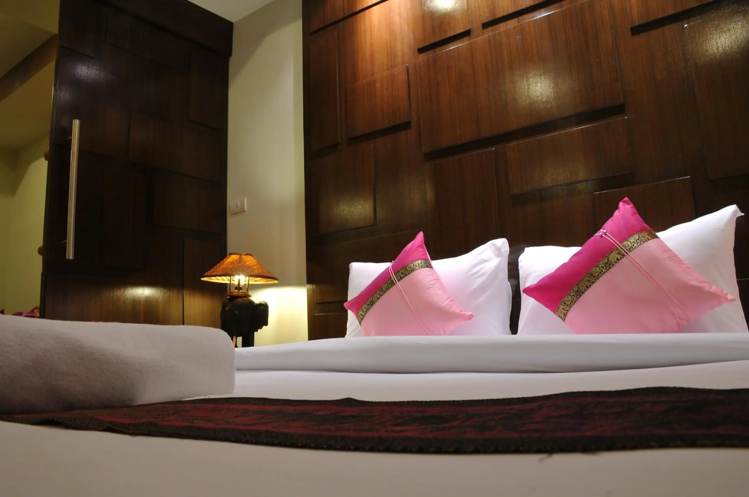 Bed in Boonjumnong Modern Apartment Bed in Boonjumnong Modern Apartment