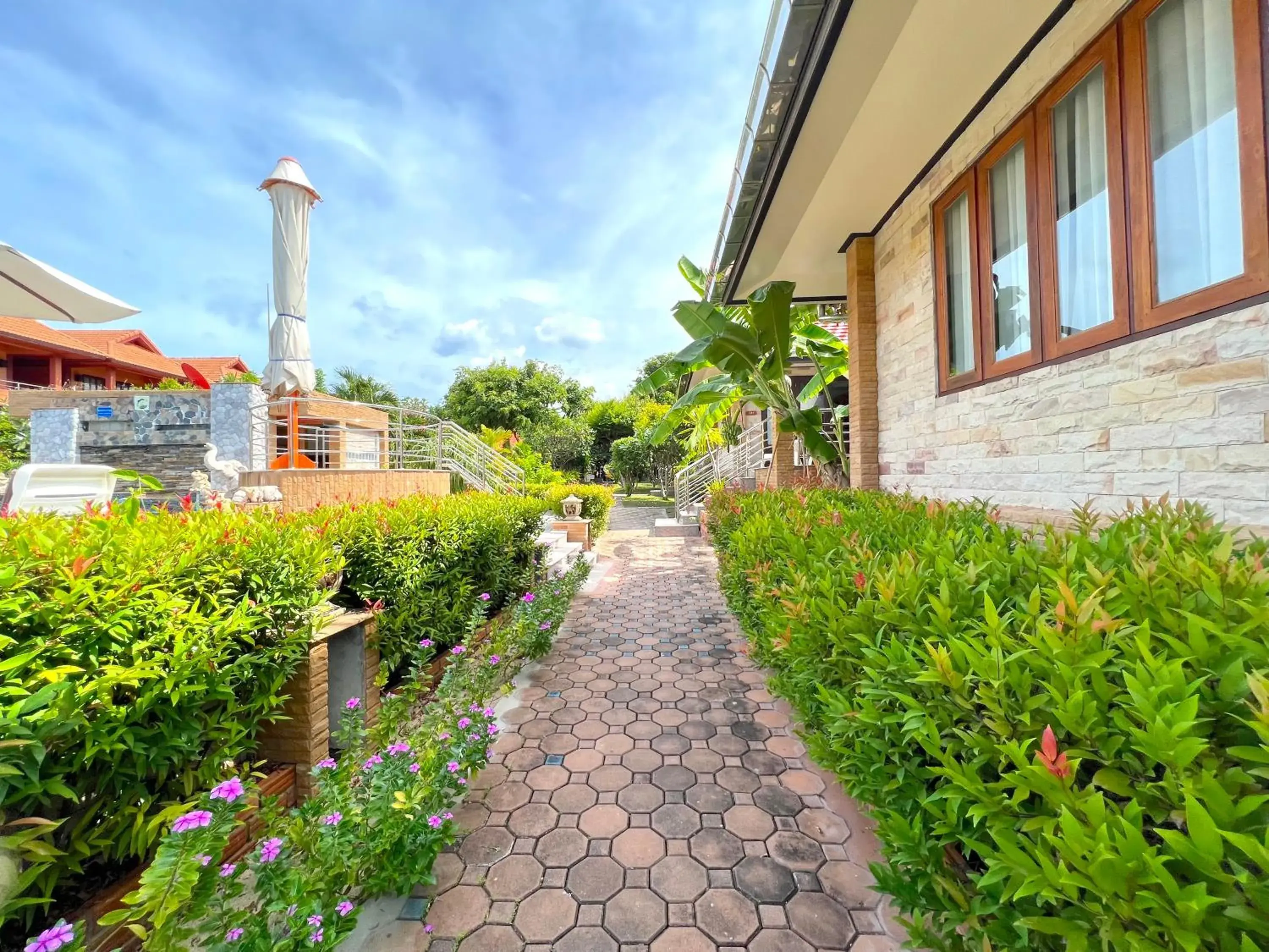 Property building in PS Thana Resort Property building in PS Thana Resort