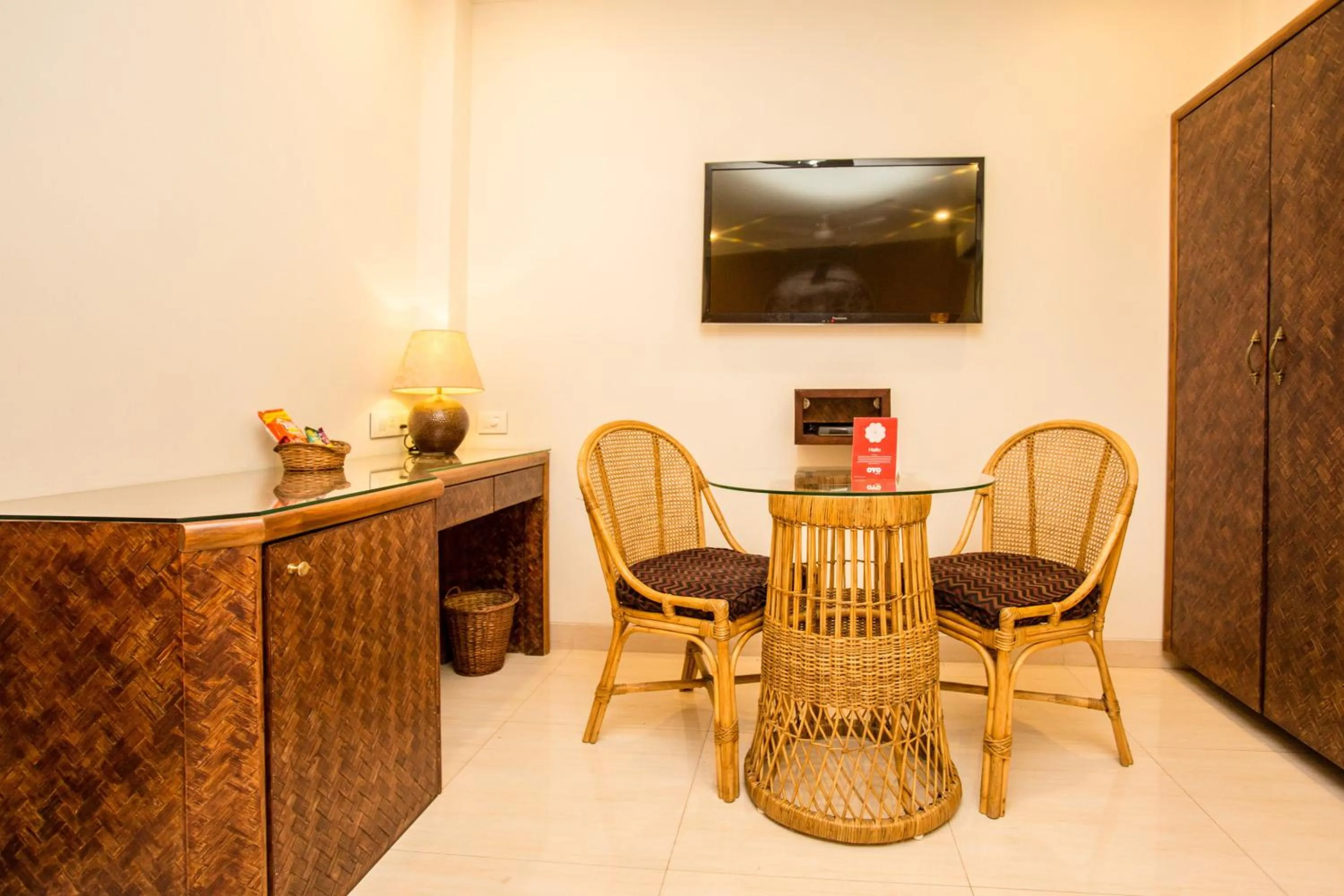 TV and multimedia in Accord Hotel