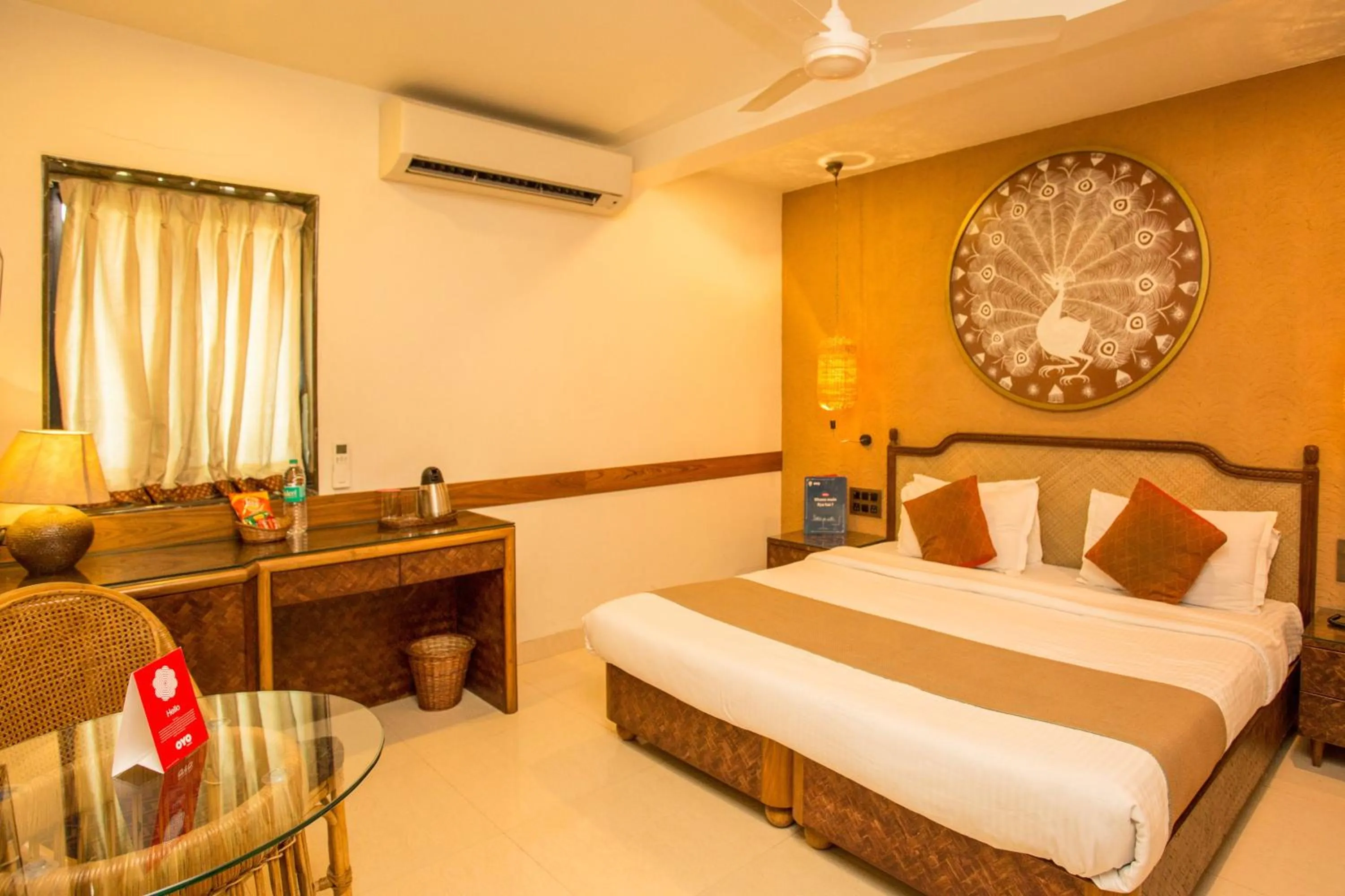 Photo of the whole room, Bed in Accord Hotel