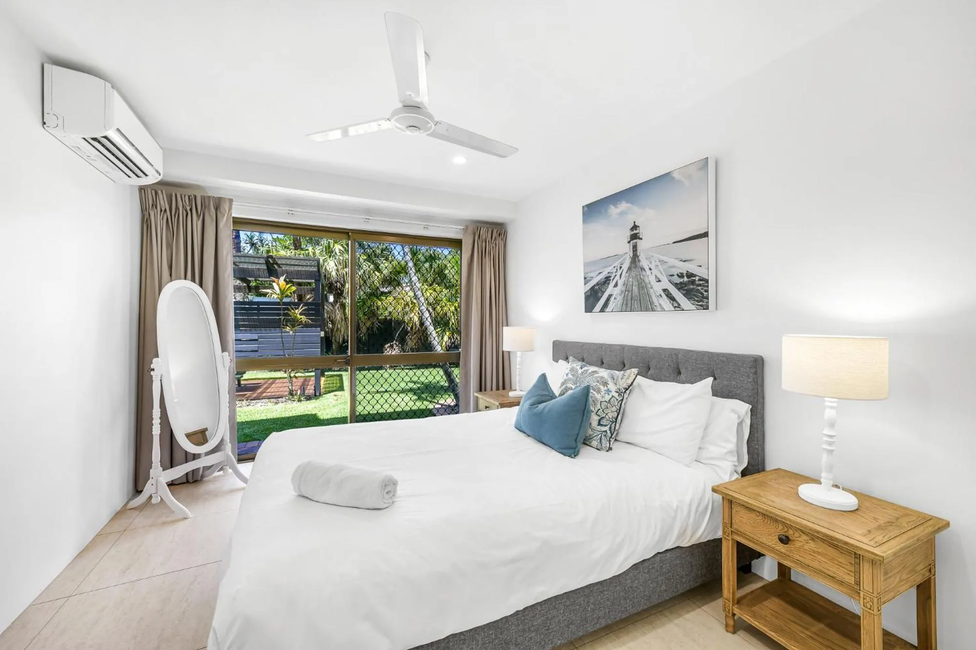 Bedroom, Bed in The Noosa Apartments