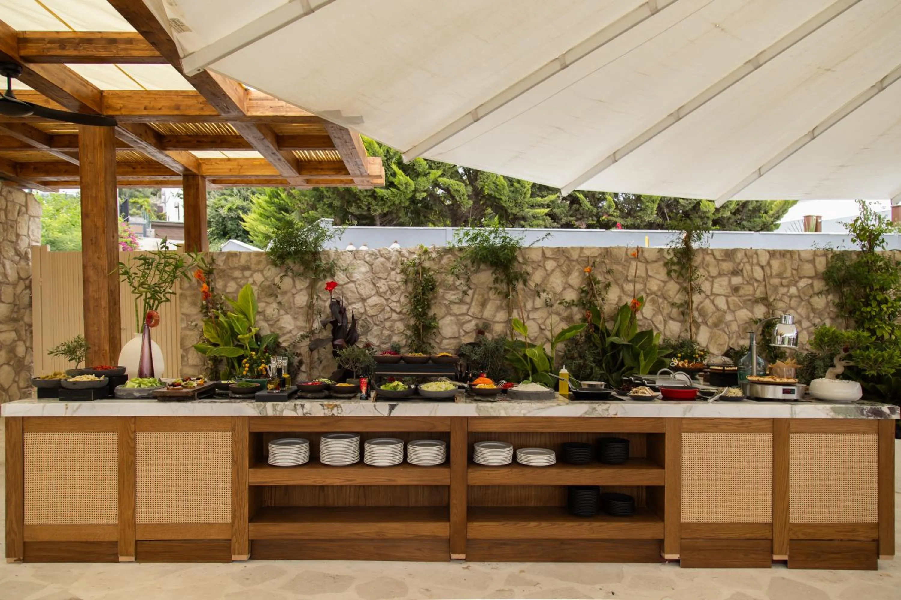 Restaurant/places to eat in Avantgarde Refined Yalıkavak