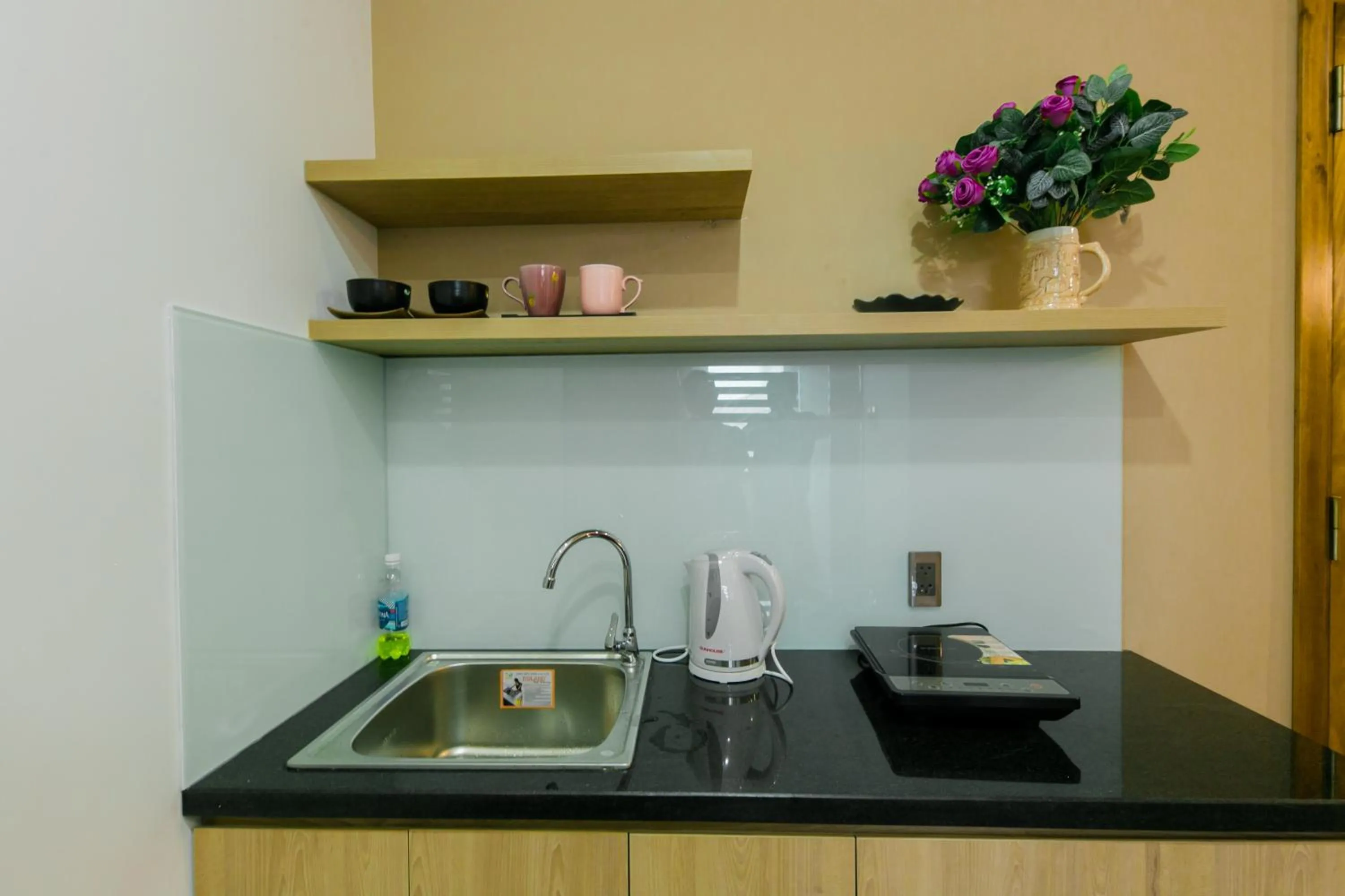 Kitchen or kitchenette in SOLEIL HOSTEL