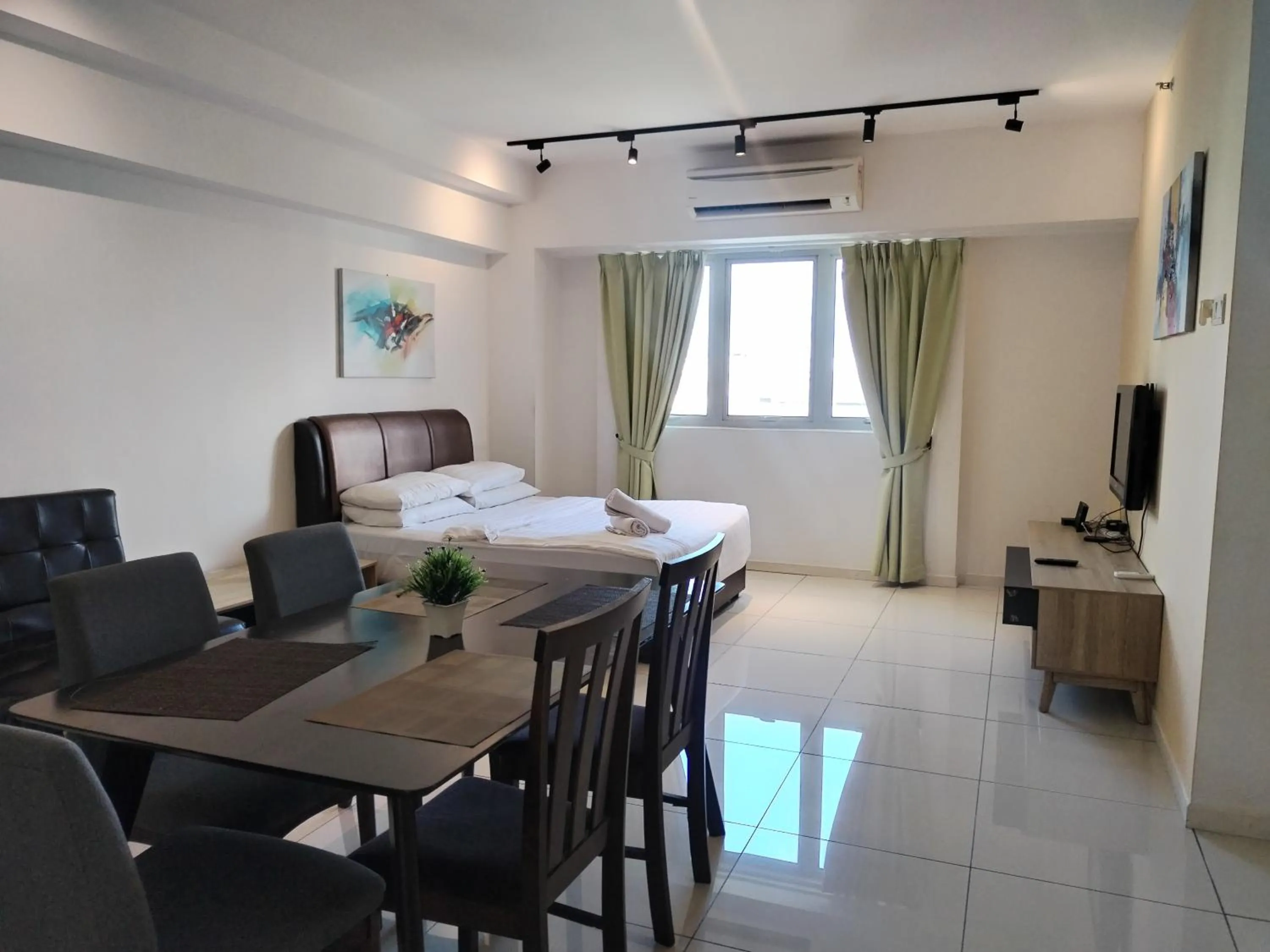 Bed in Paragon @ Cyberjaya by Idealhub