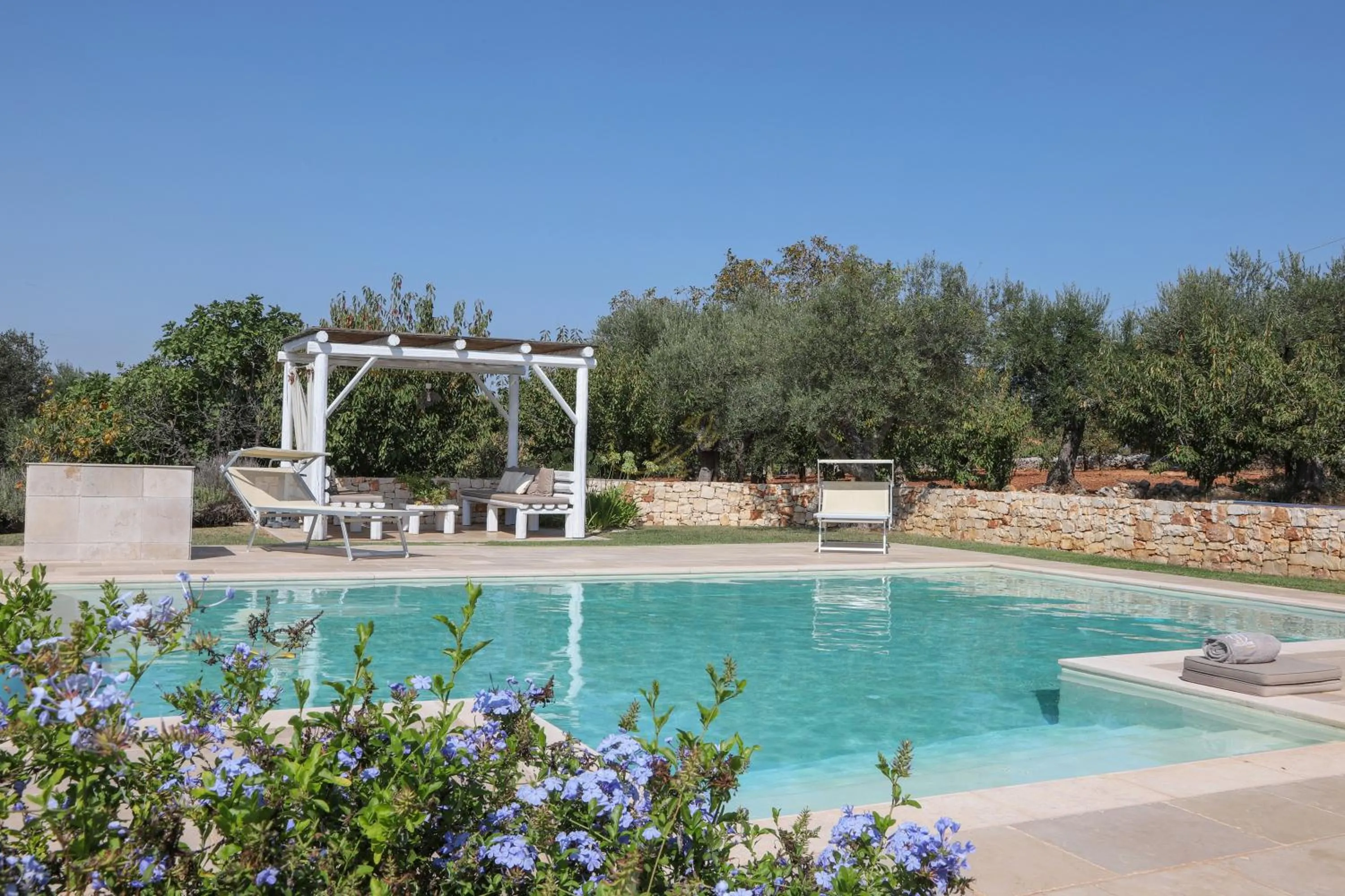 TD Trulli della Lama Private Trulli with Pool
