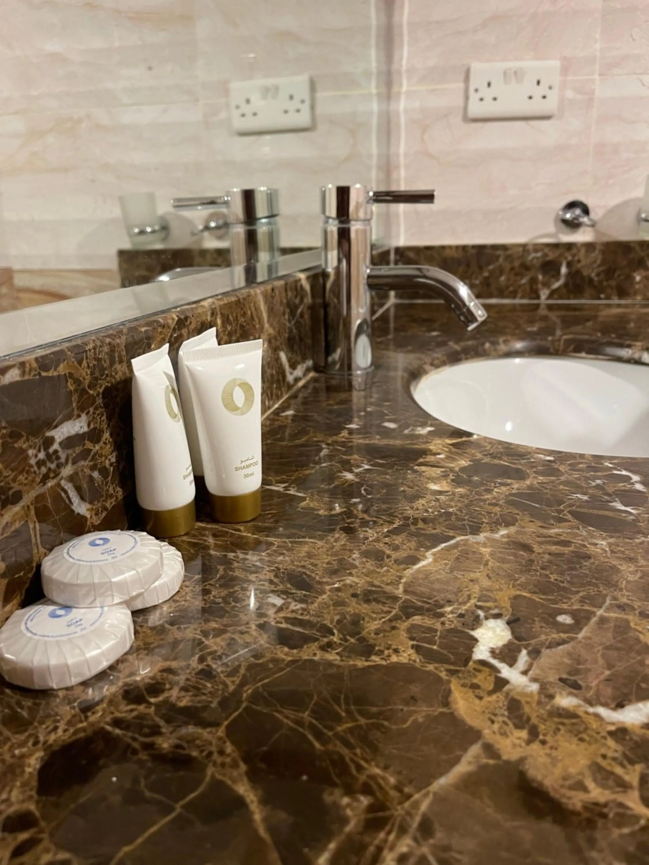 Toilet in Terrace Furnished Apartments- Fintas1
