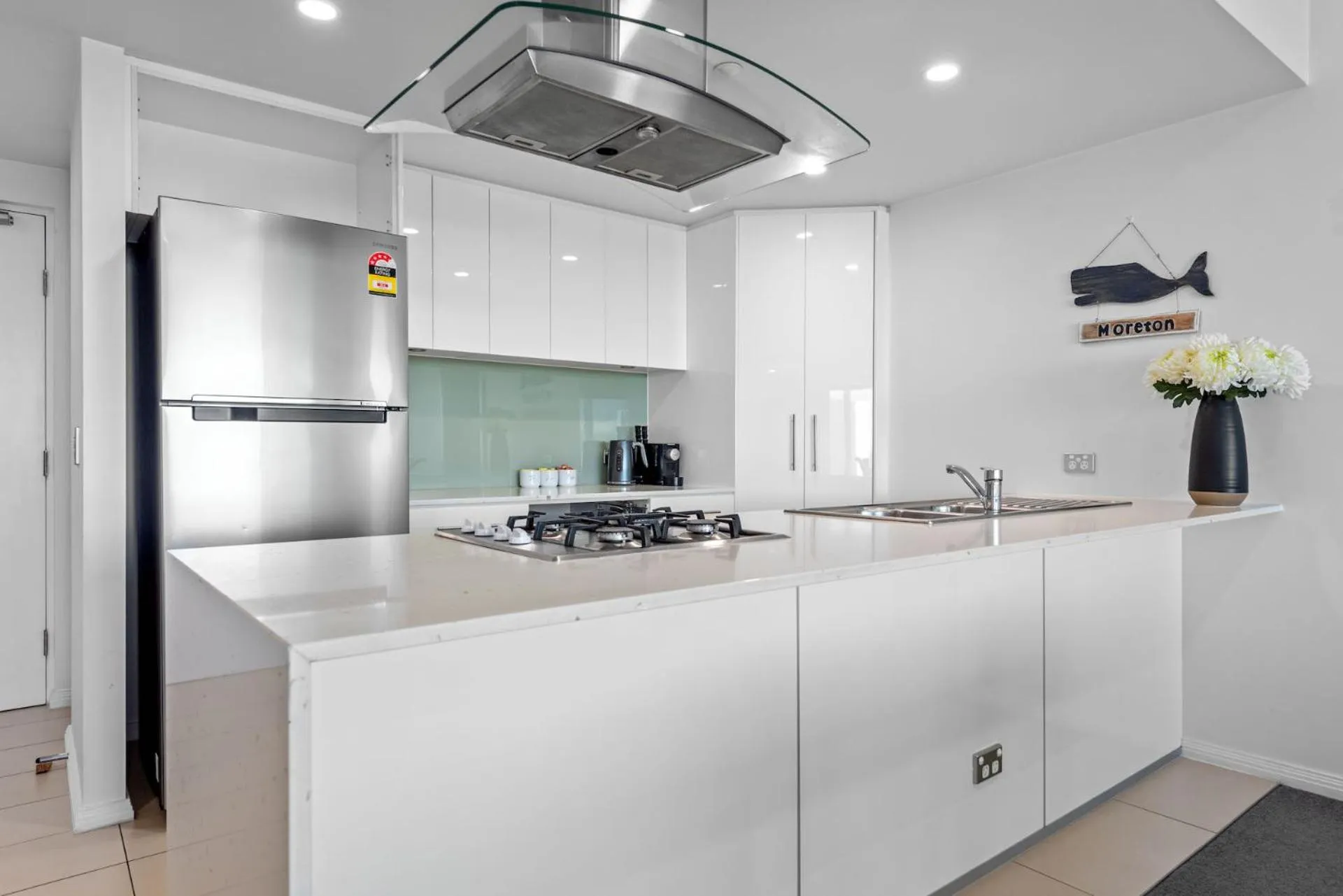 Kitchen or kitchenette in Proximity Waterfront Apartments